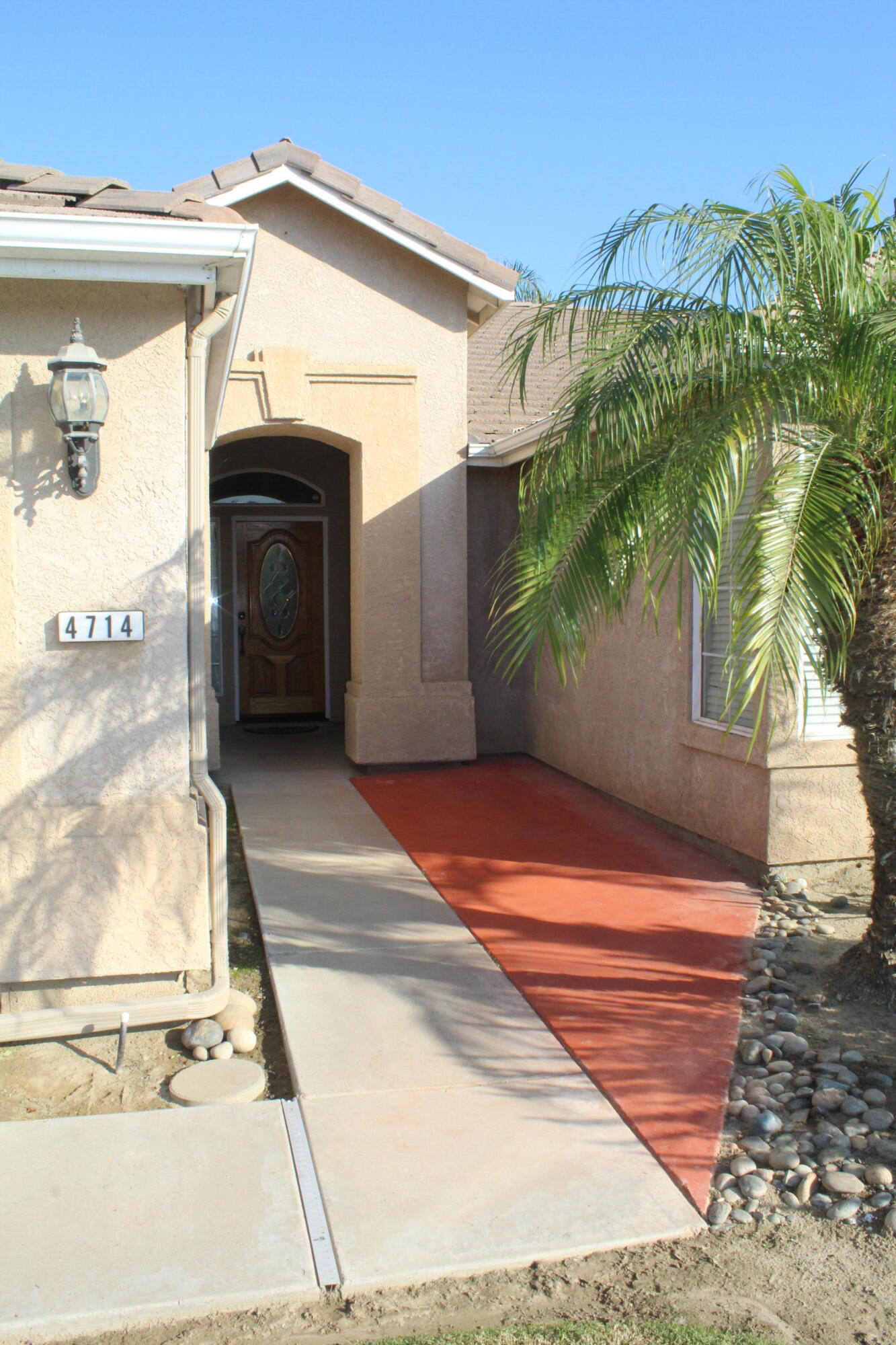 4714 W Ashland Ave, Visalia, CA 93277