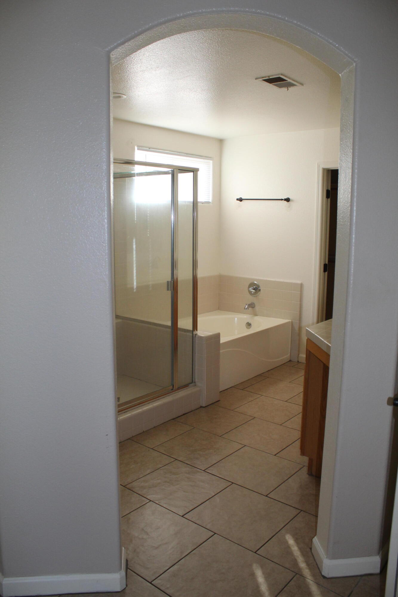 4714 W Ashland Ave, Visalia, CA 93277