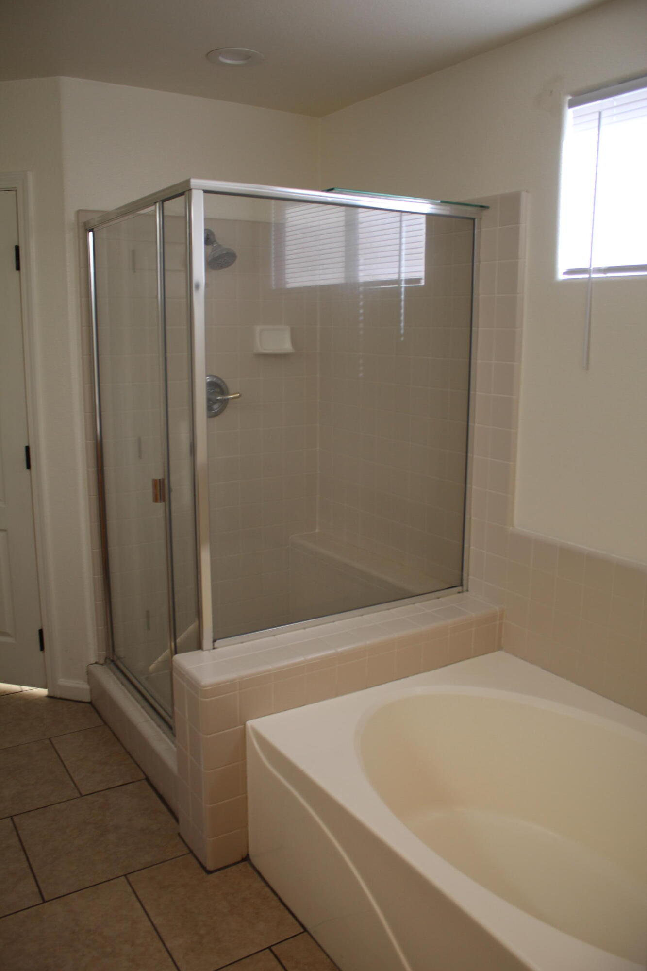 4714 W Ashland Ave, Visalia, CA 93277