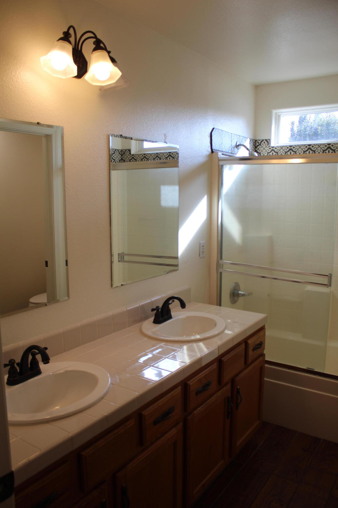 4714 W Ashland Ave, Visalia, CA 93277