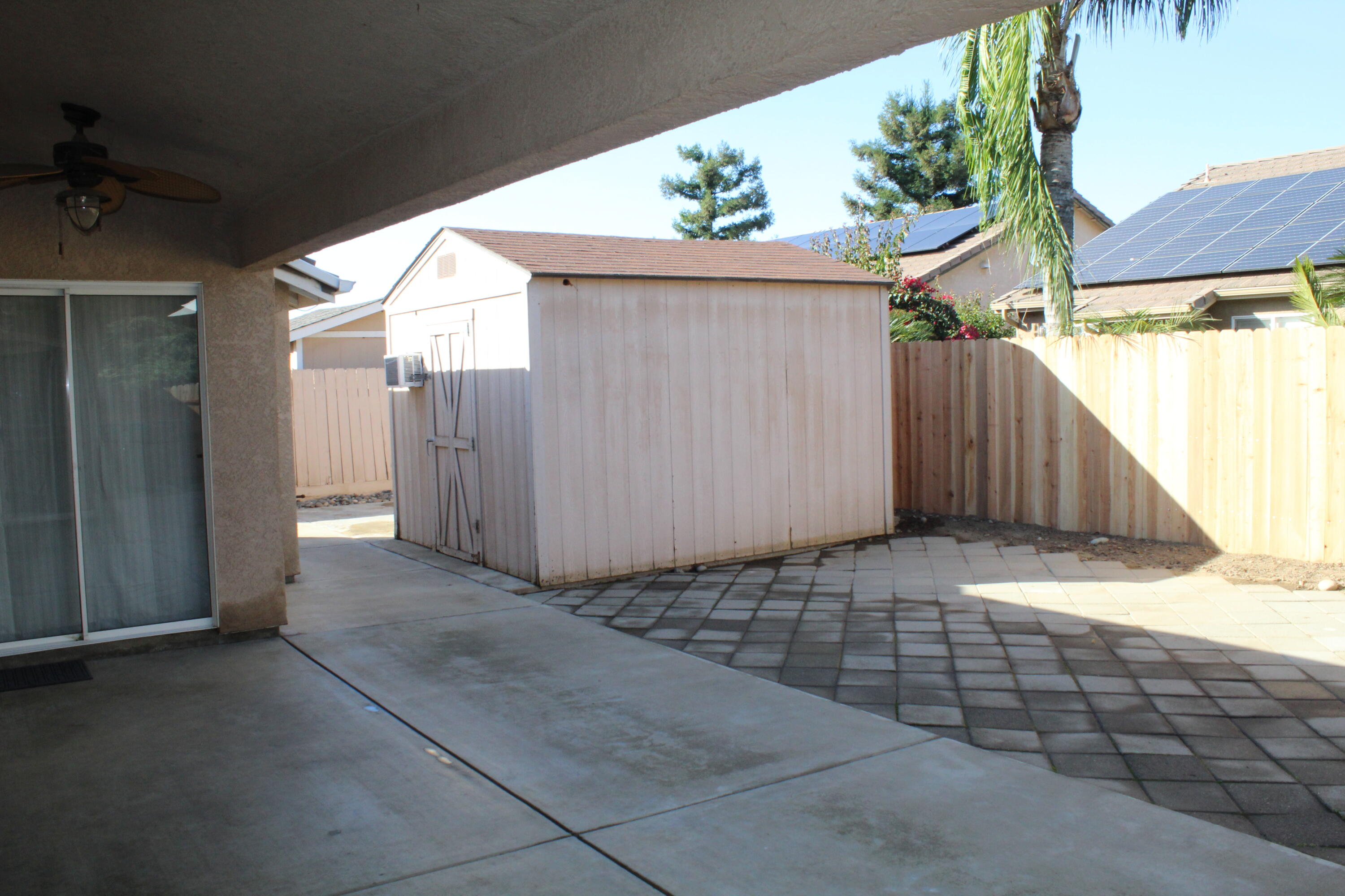 4714 W Ashland Ave, Visalia, CA 93277