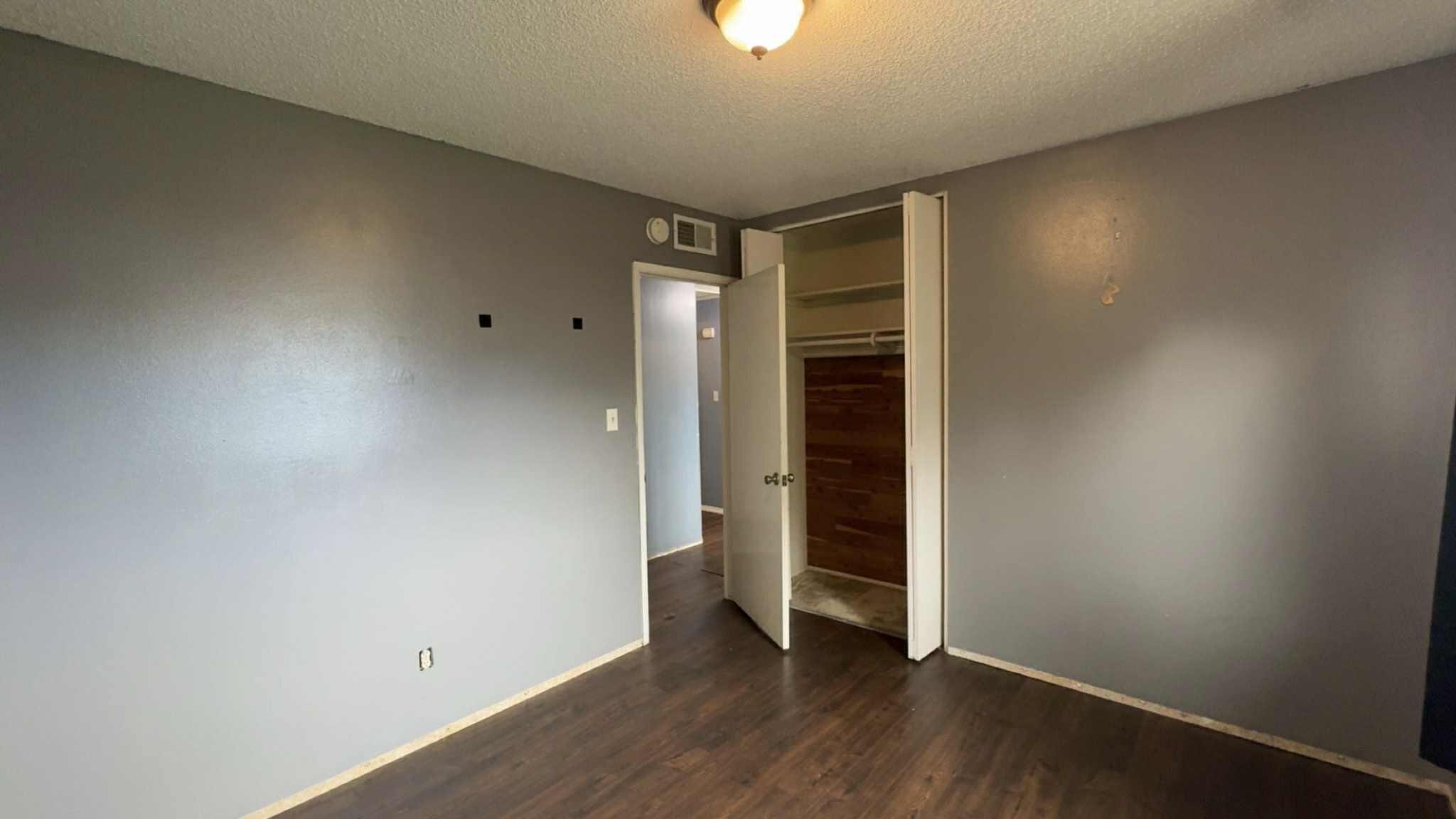 2646 S Fairway Ct, Visalia, CA 93277