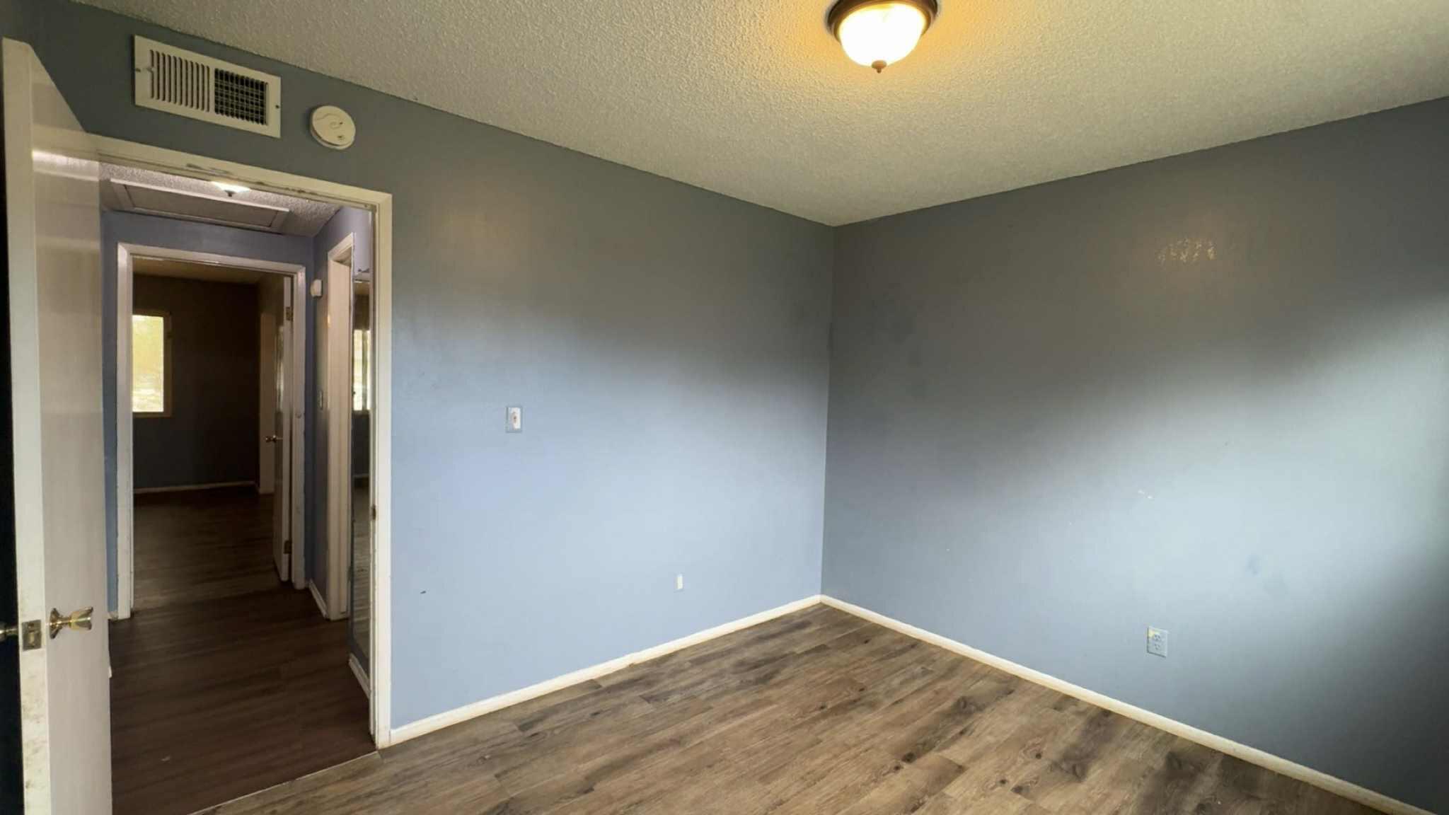 2646 S Fairway Ct, Visalia, CA 93277