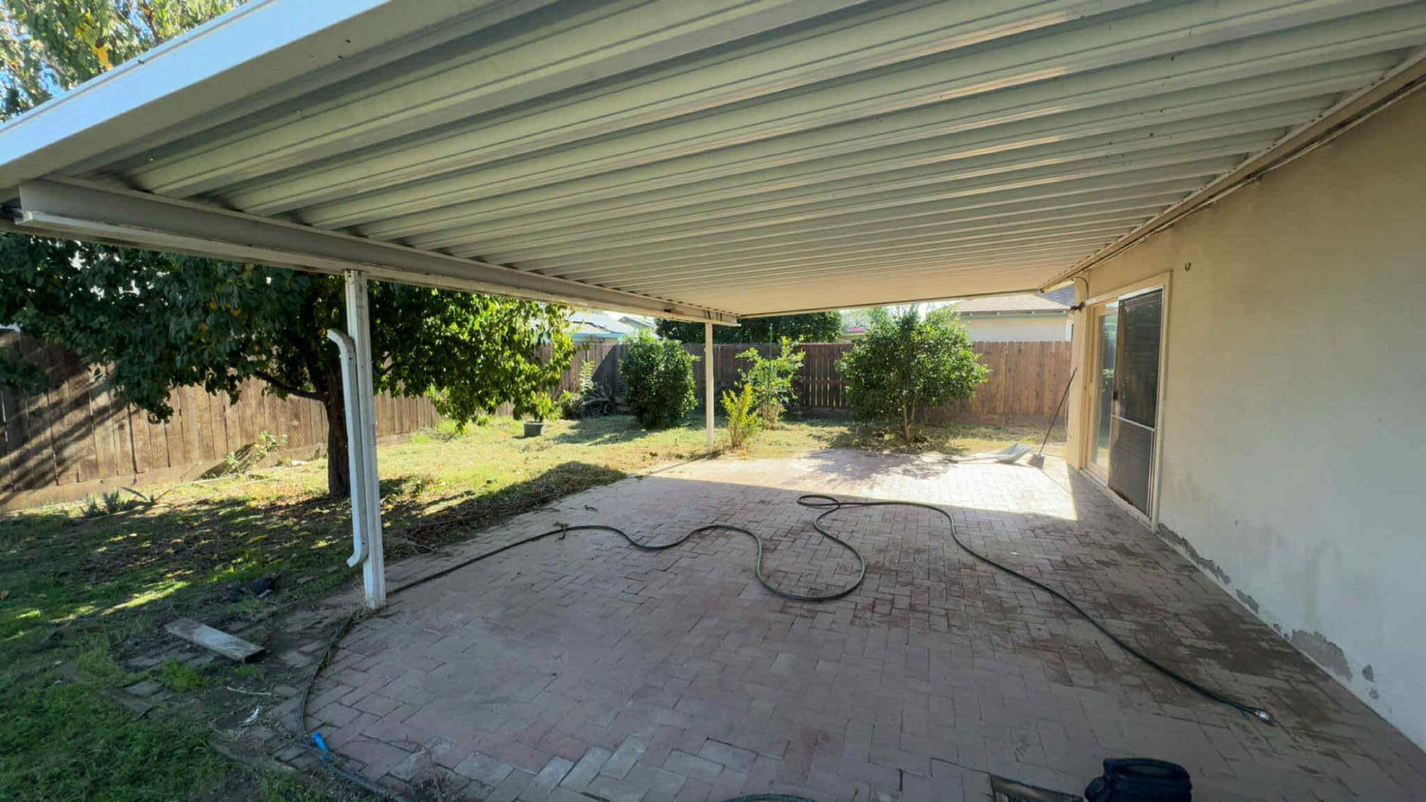 2646 S Fairway Ct, Visalia, CA 93277