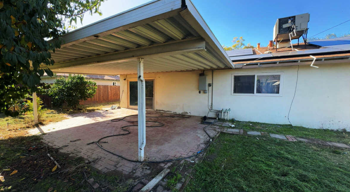 2646 S Fairway Ct, Visalia, CA 93277