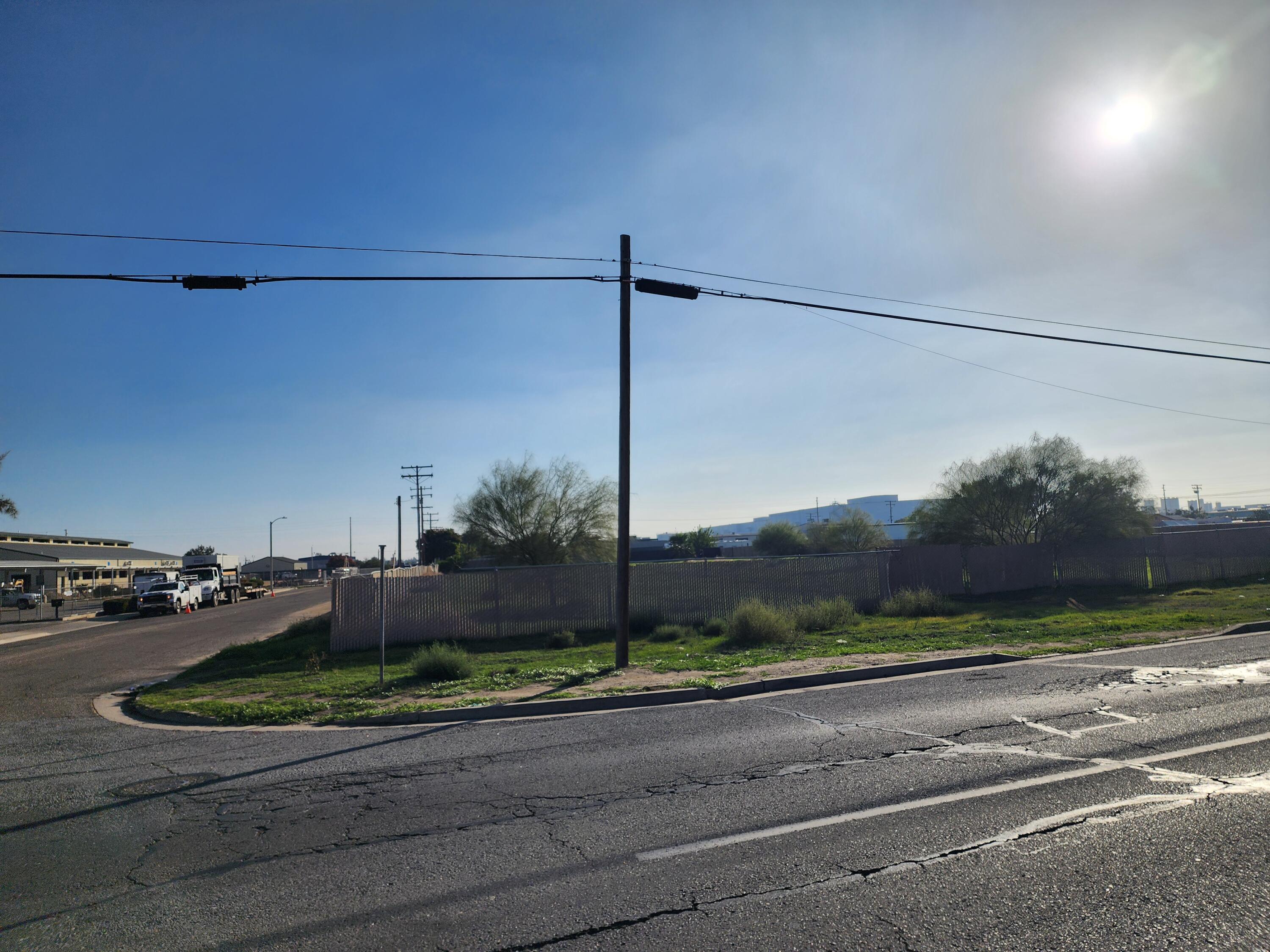 1316 S K St, Tulare, CA 93274