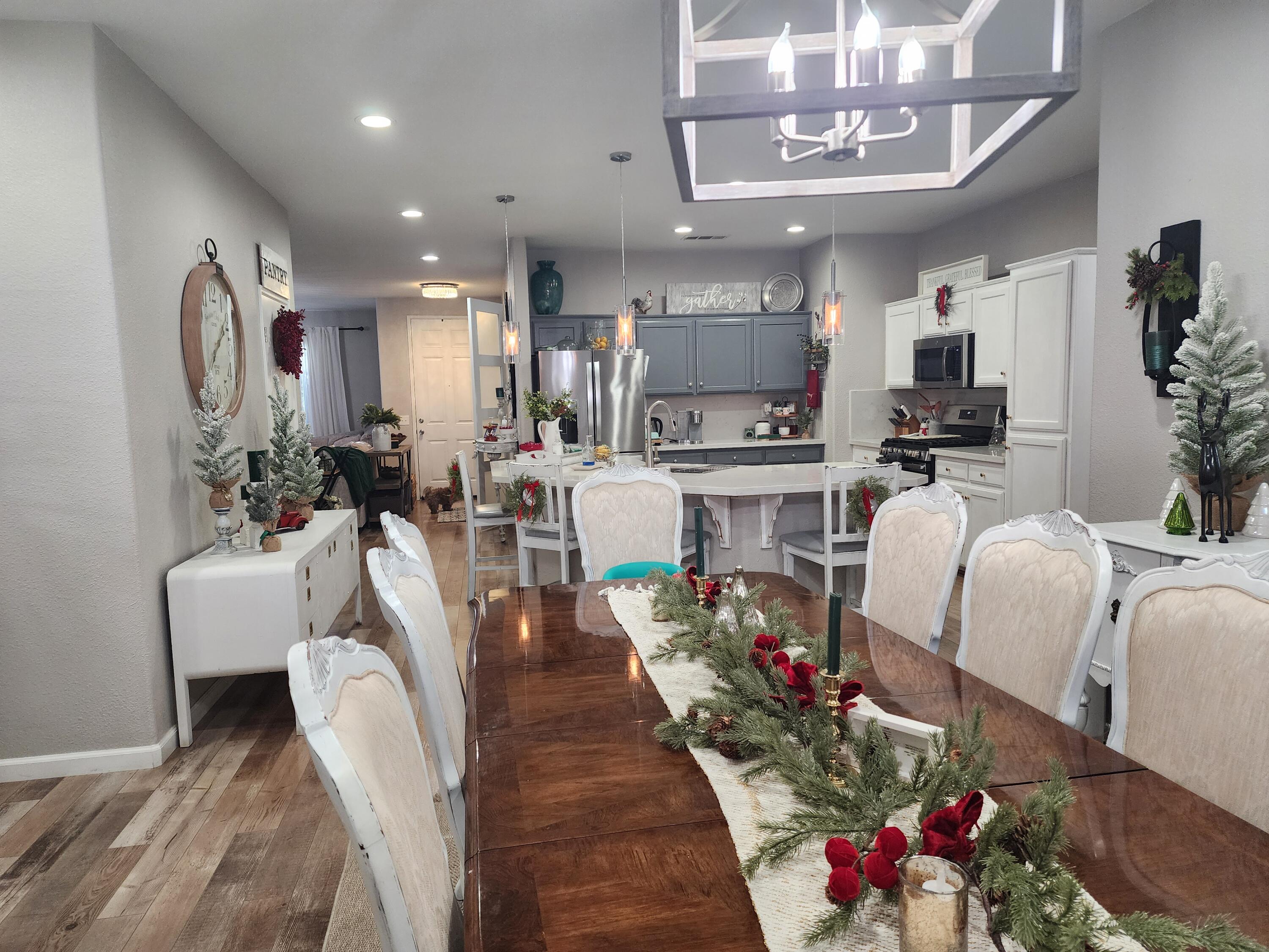 1750 Riesling St, Tulare, CA 93274