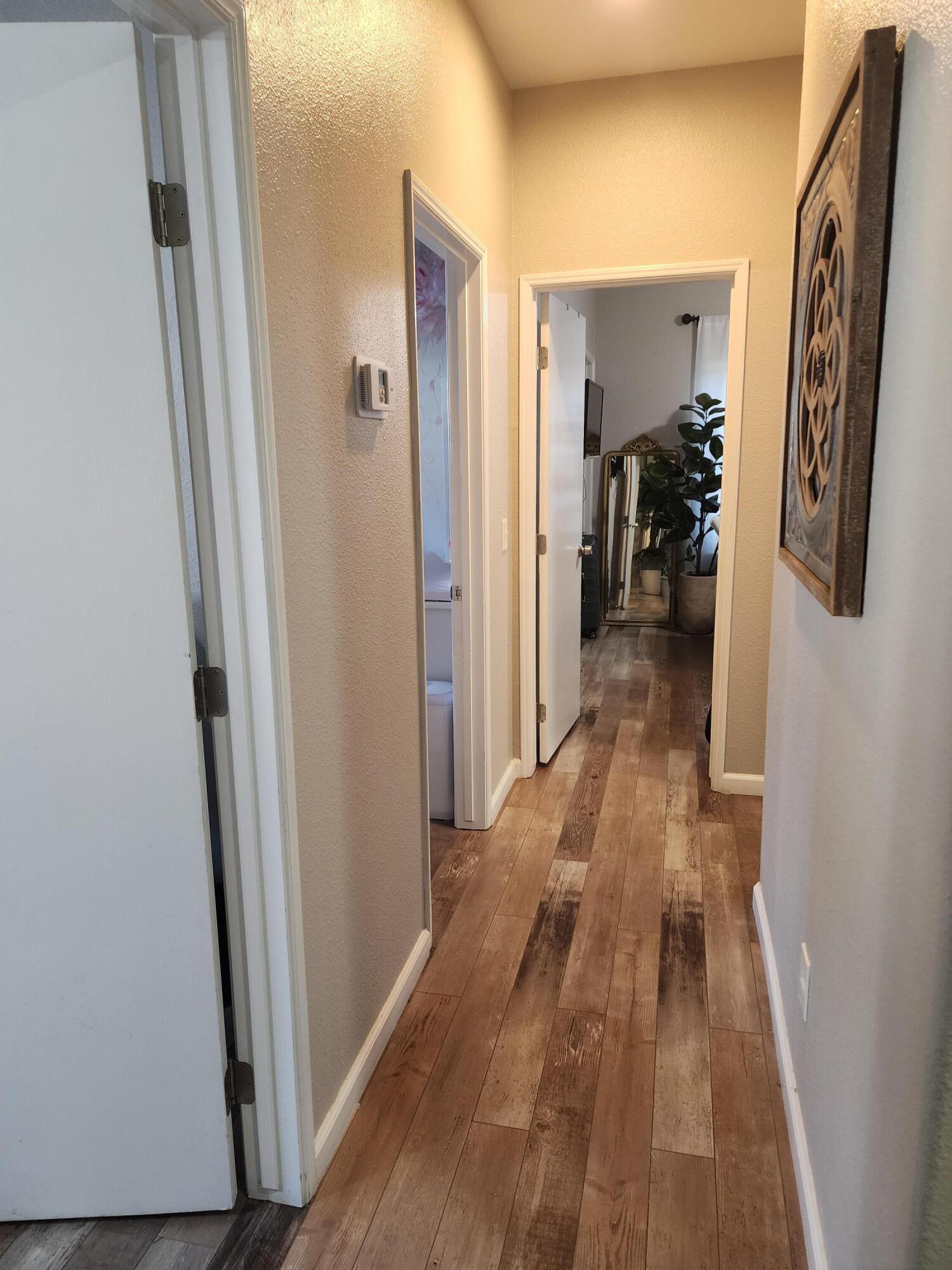 1750 Riesling St, Tulare, CA 93274