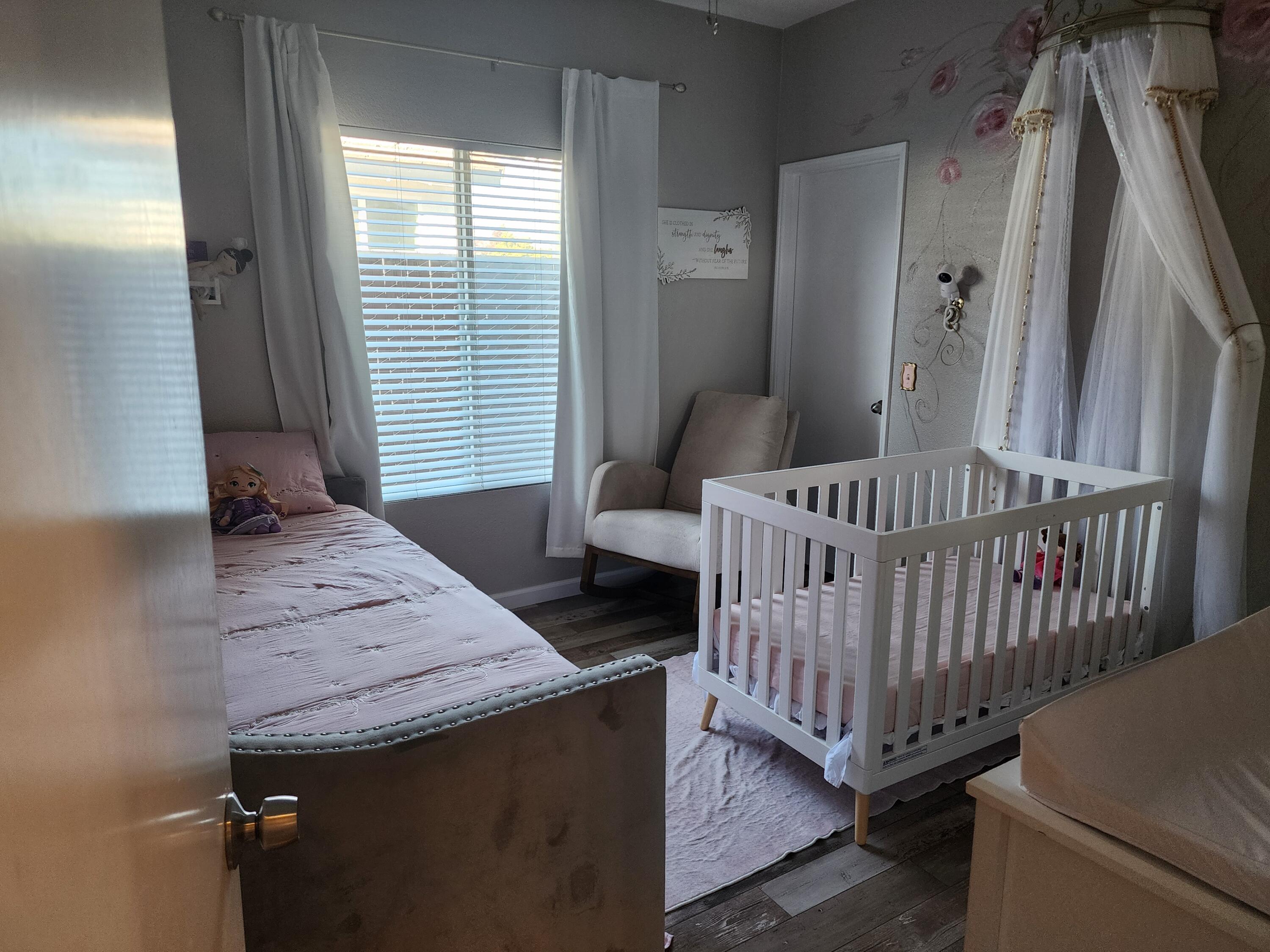 1750 Riesling St, Tulare, CA 93274