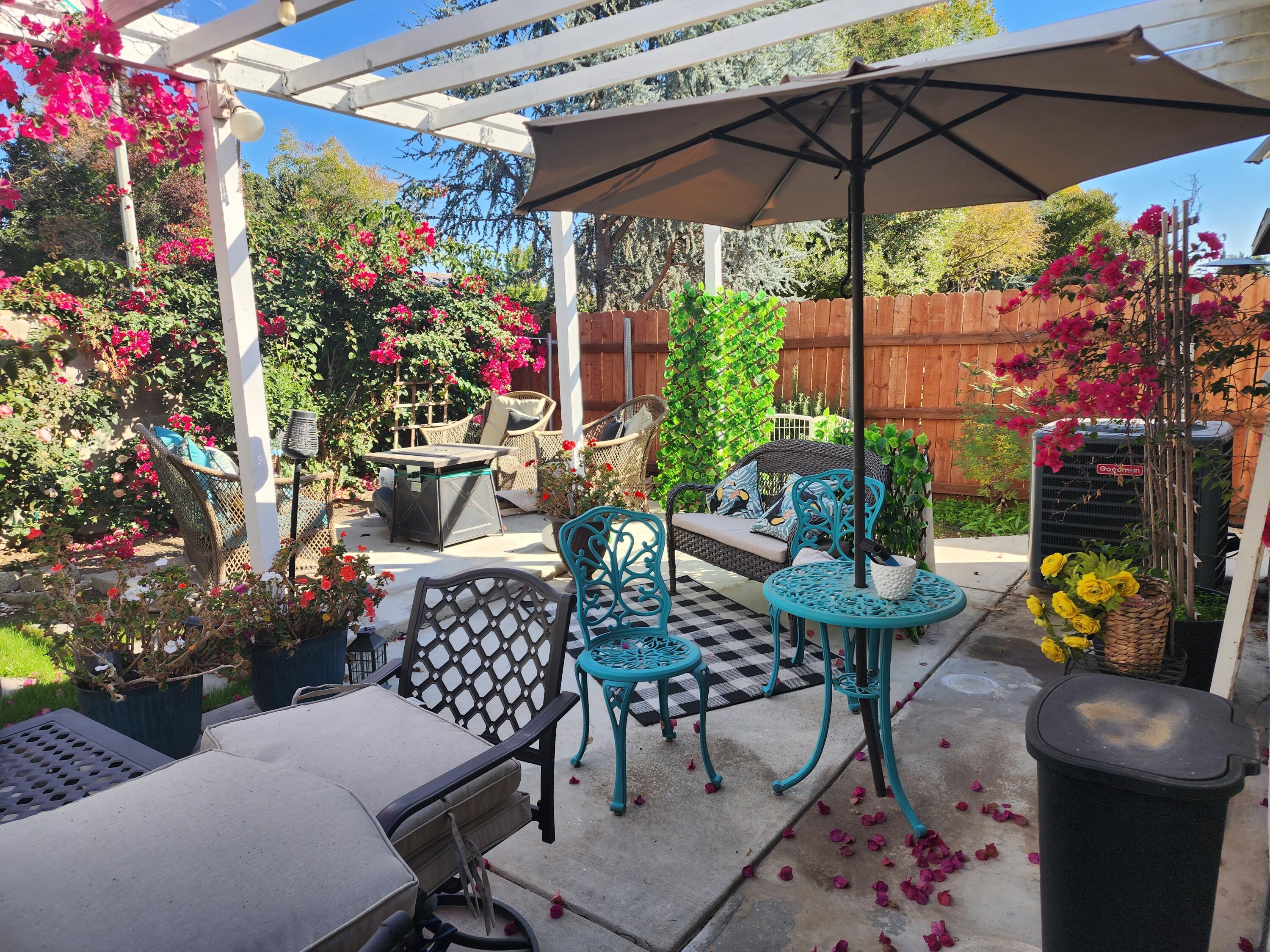 1750 Riesling St, Tulare, CA 93274