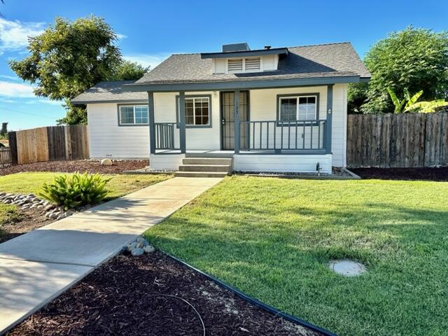 103 E Firebaugh Ave, Exeter, CA 93221