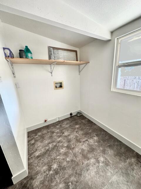 103 E Firebaugh Ave, Exeter, CA 93221