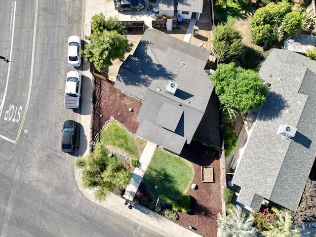 103 E Firebaugh Ave, Exeter, CA 93221