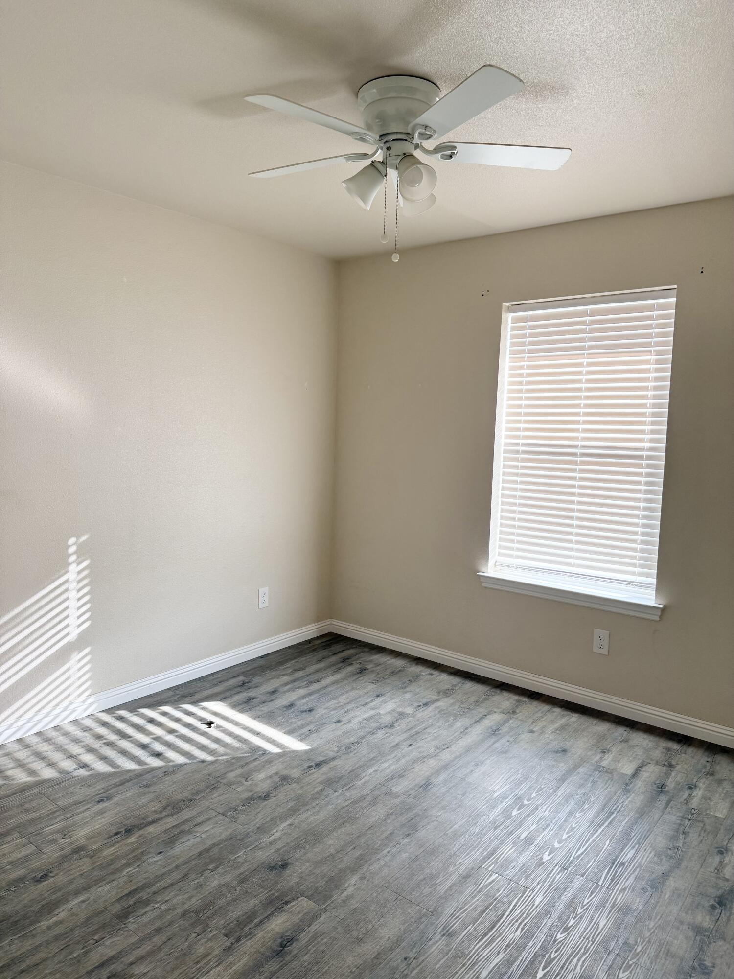 1478 N Belmont #E, Exeter, CA 93221