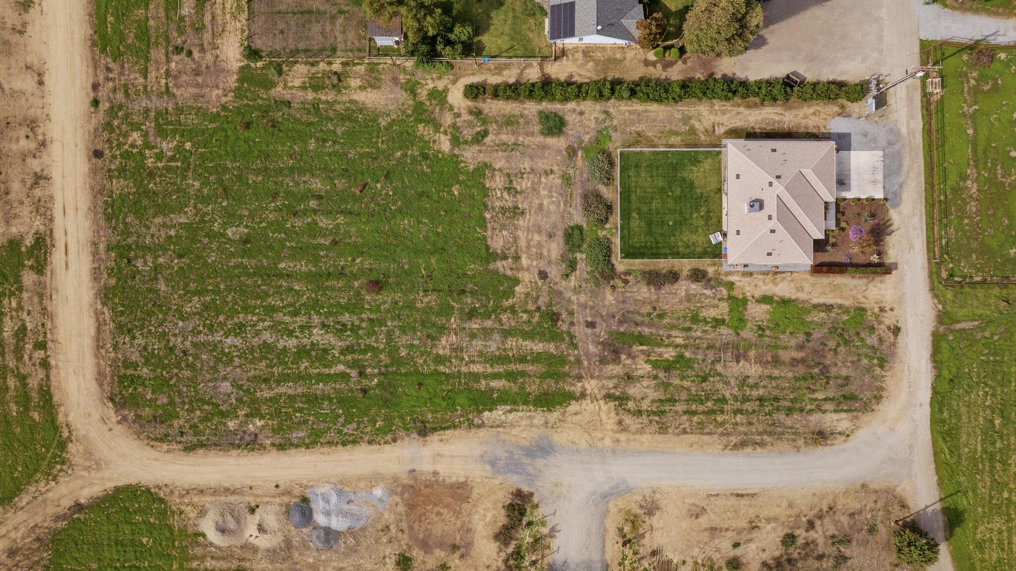 1478 N Belmont #E, Exeter, CA 93221