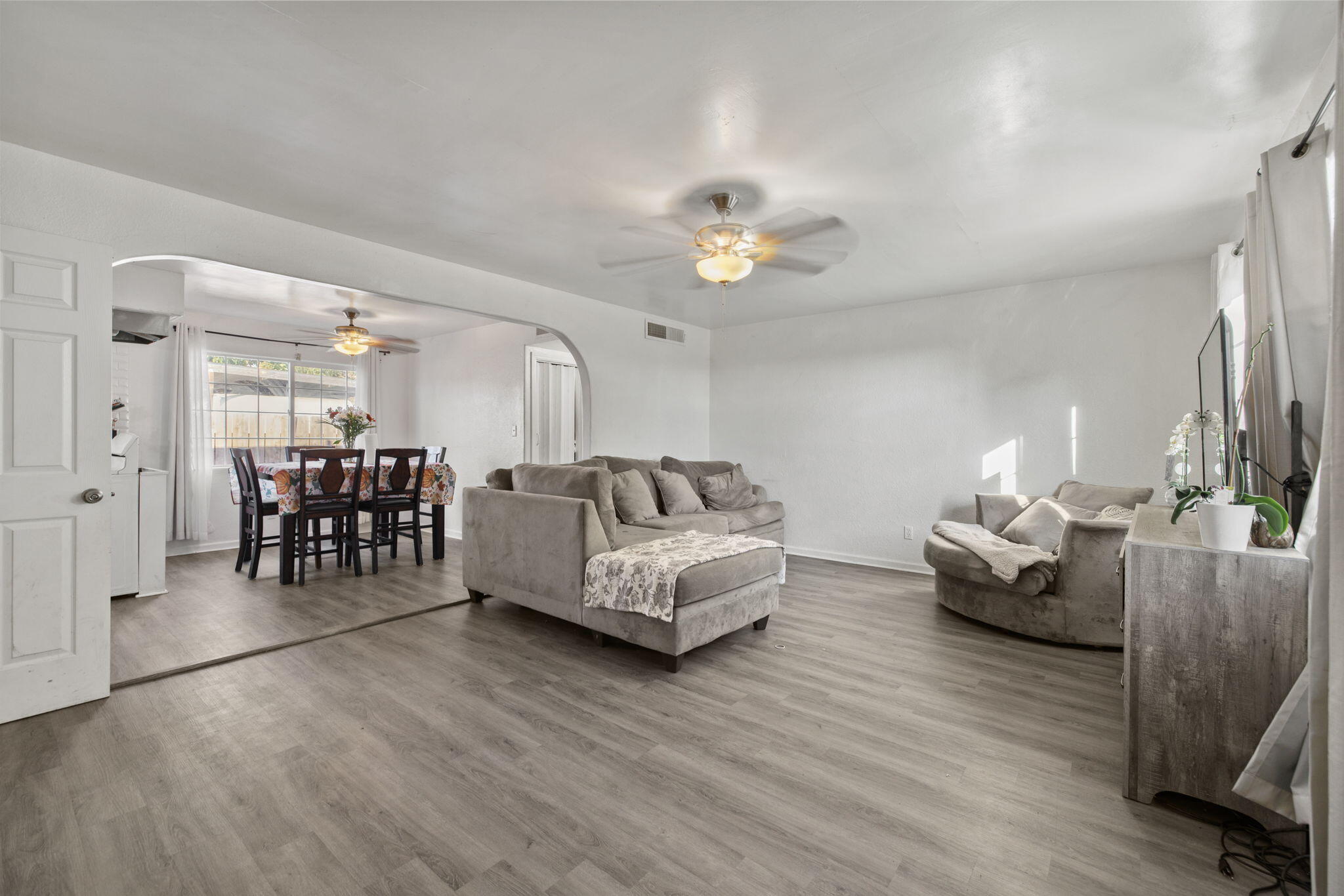 4620 Ave 228, Tulare, CA 93274