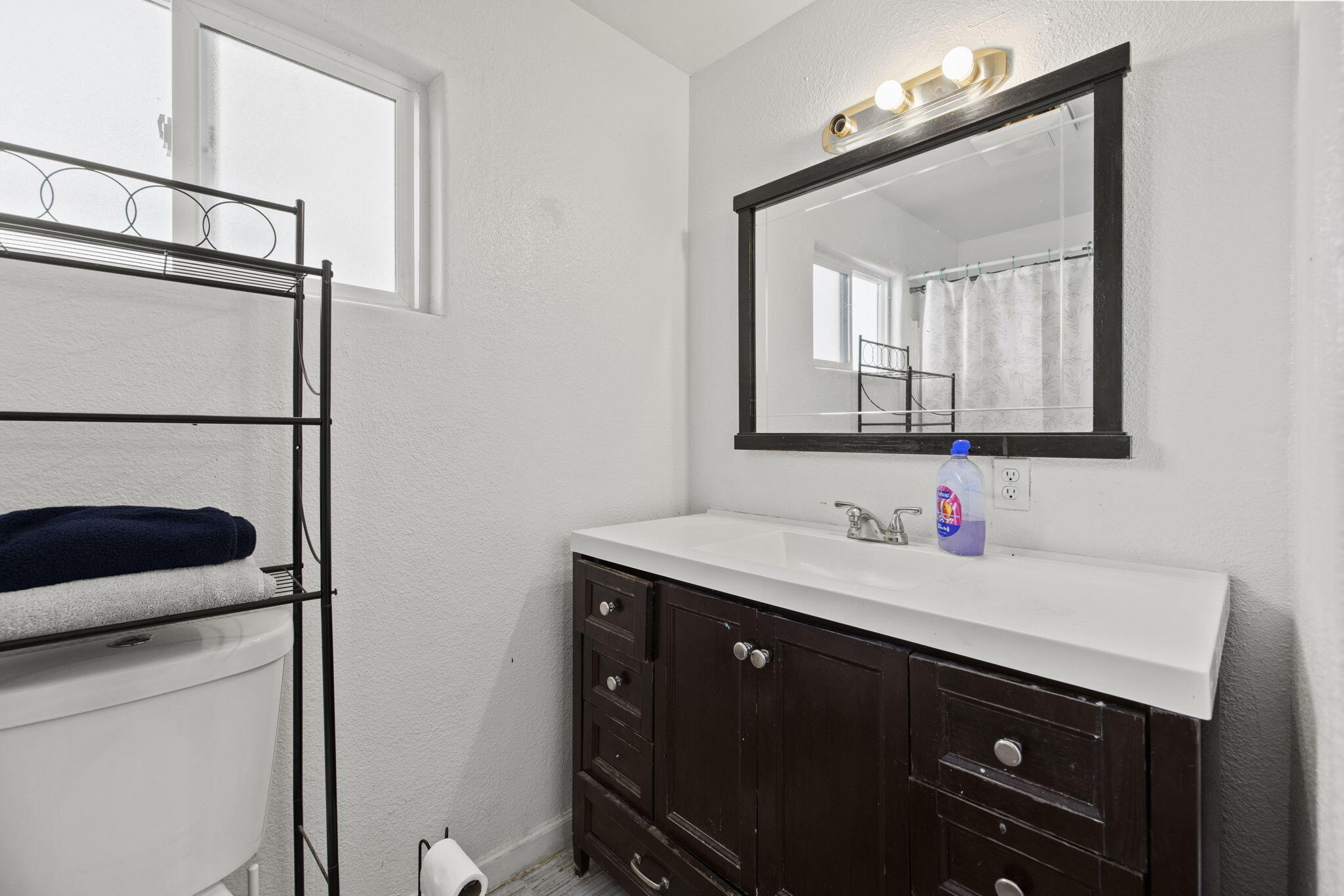 4620 Ave 228, Tulare, CA 93274