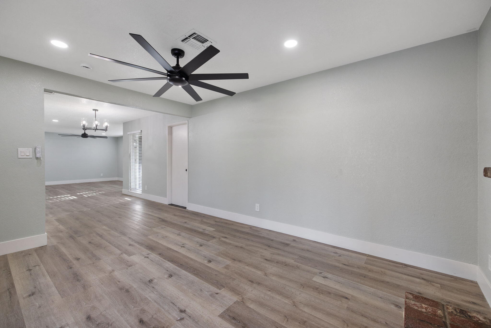 1742 S Heritage St, Visalia, CA 93277