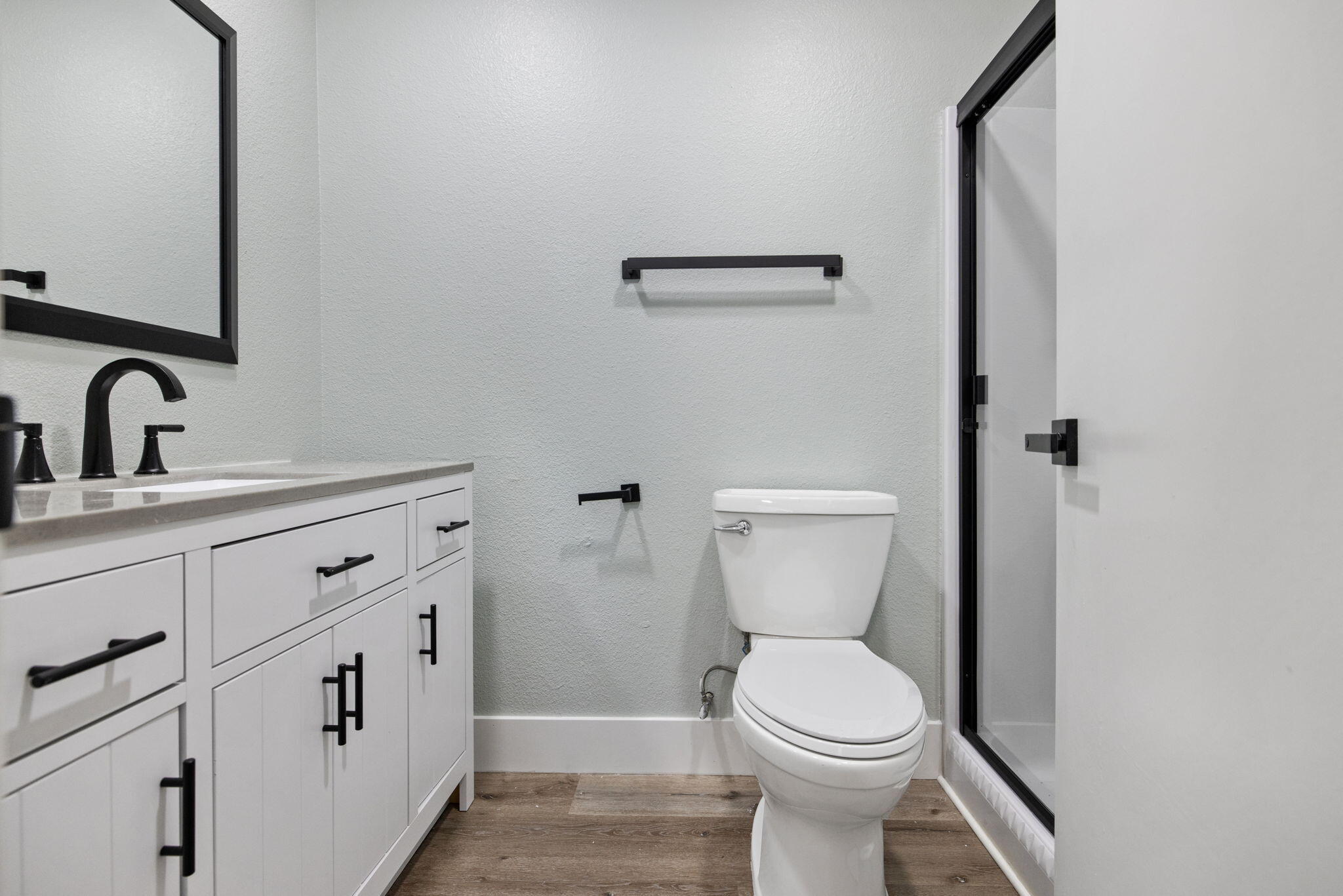 1742 S Heritage St, Visalia, CA 93277