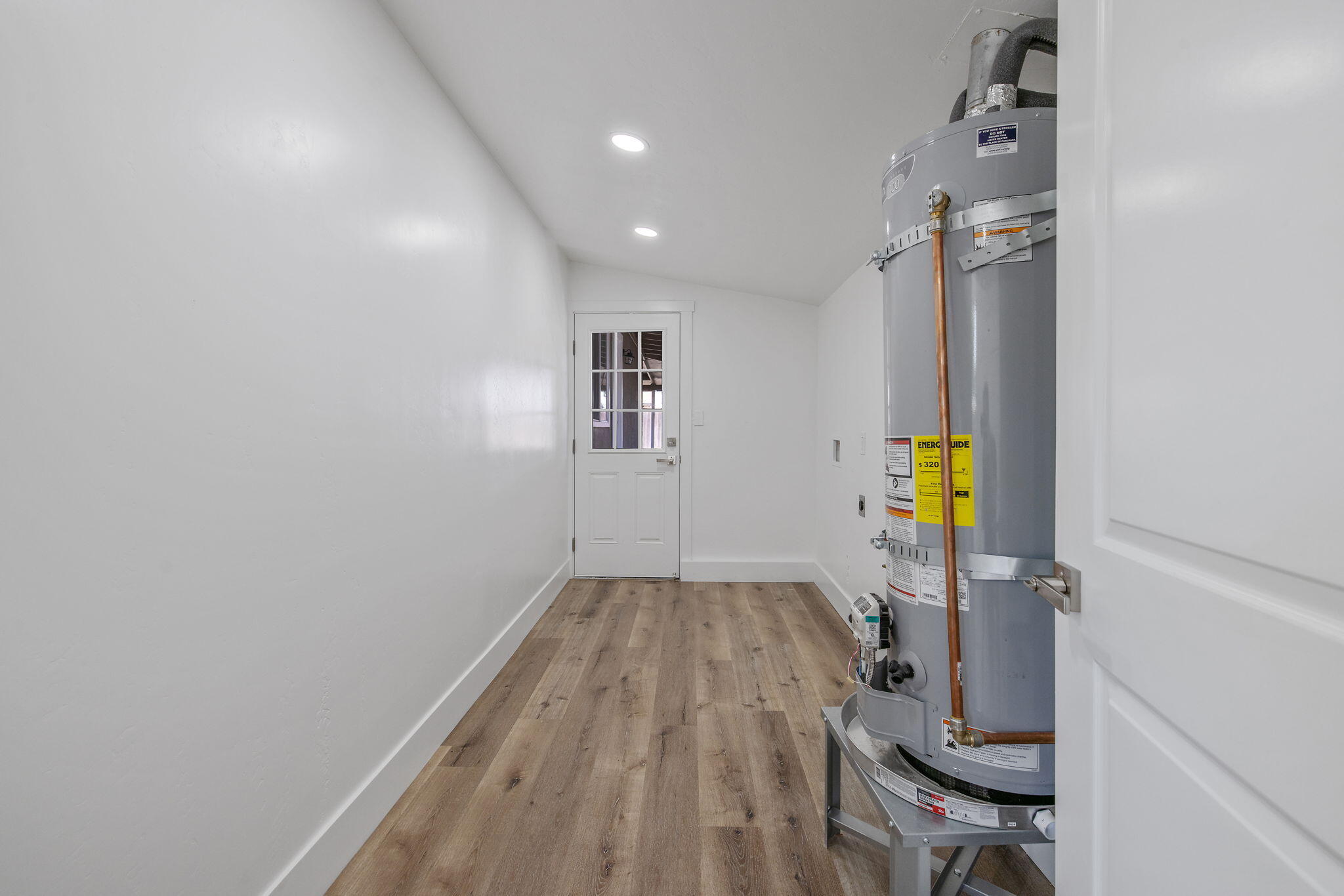 1330 S Clover St, Visalia, CA 93277