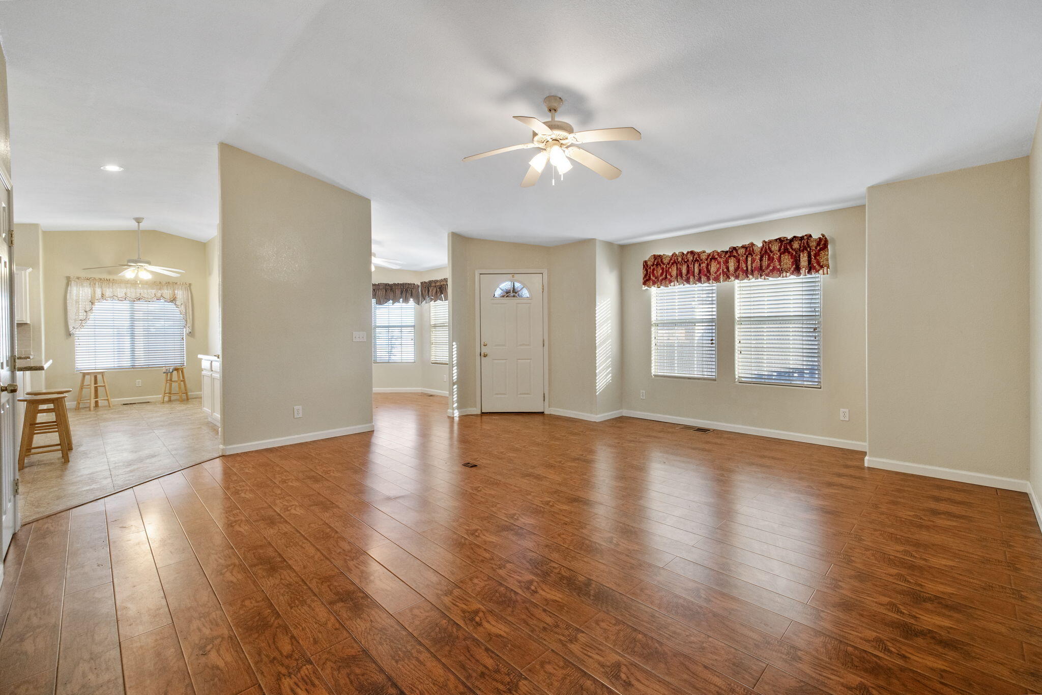 4603 S Verde Vista St, Visalia, CA 93277