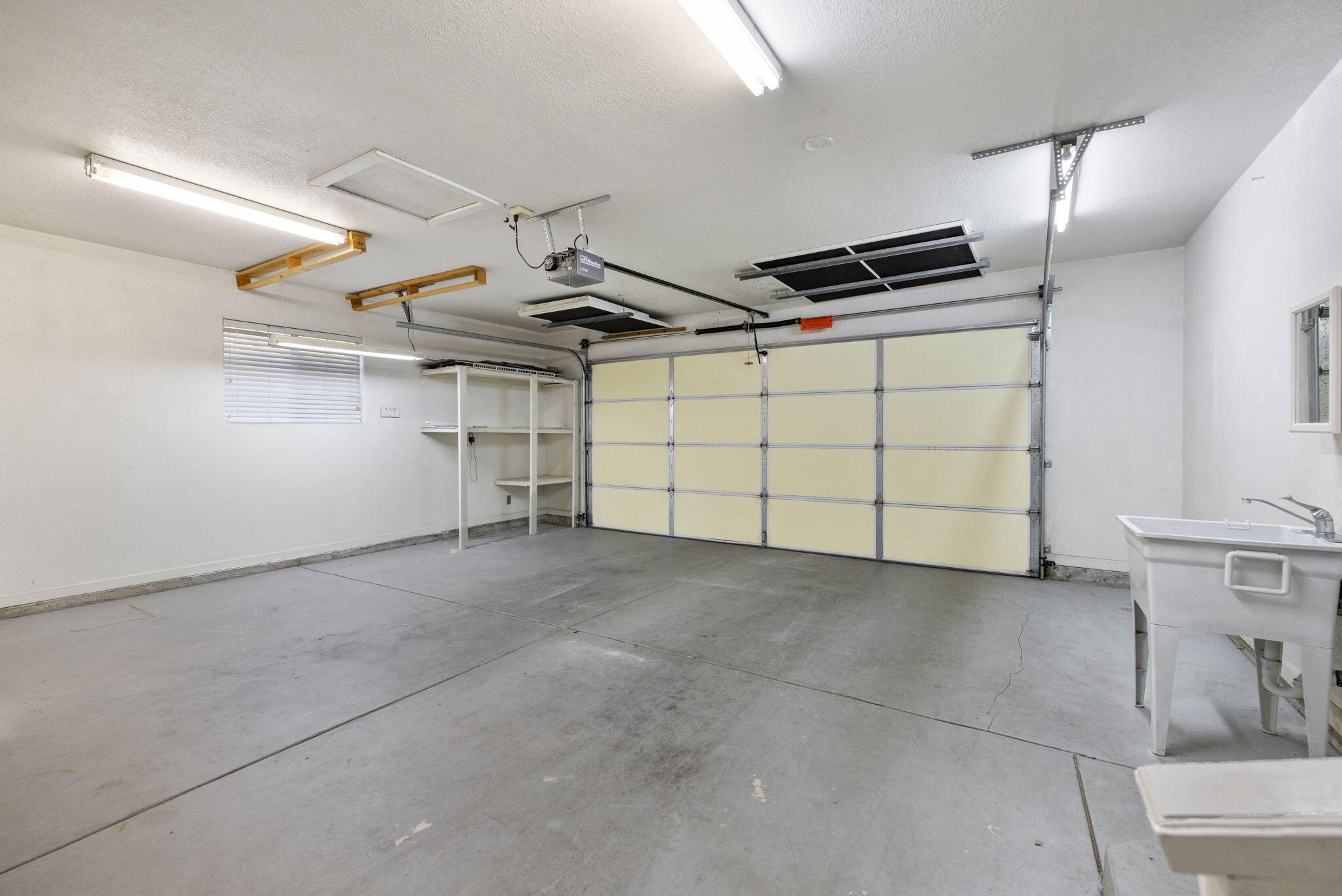 4603 S Verde Vista St, Visalia, CA 93277