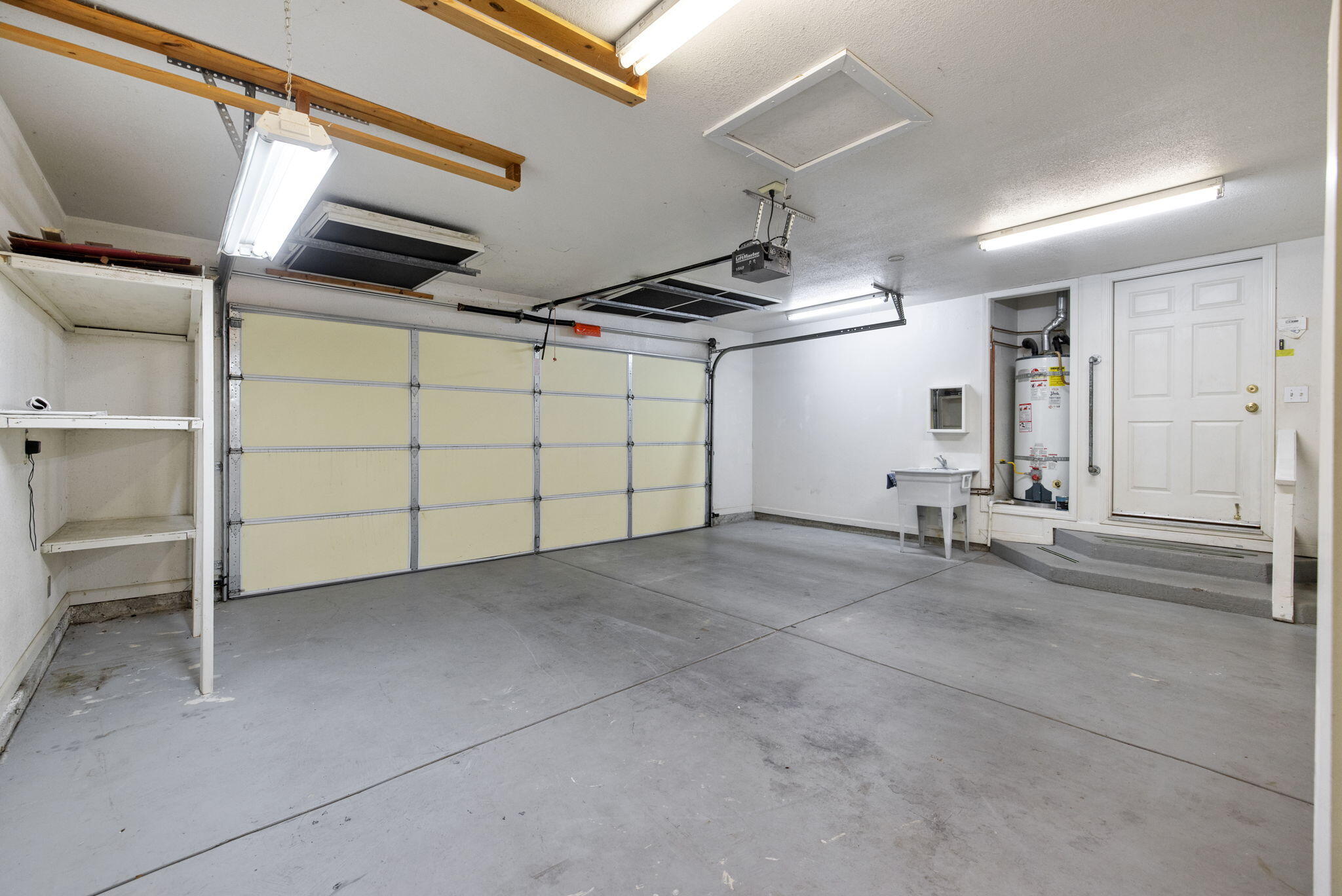 4603 S Verde Vista St, Visalia, CA 93277