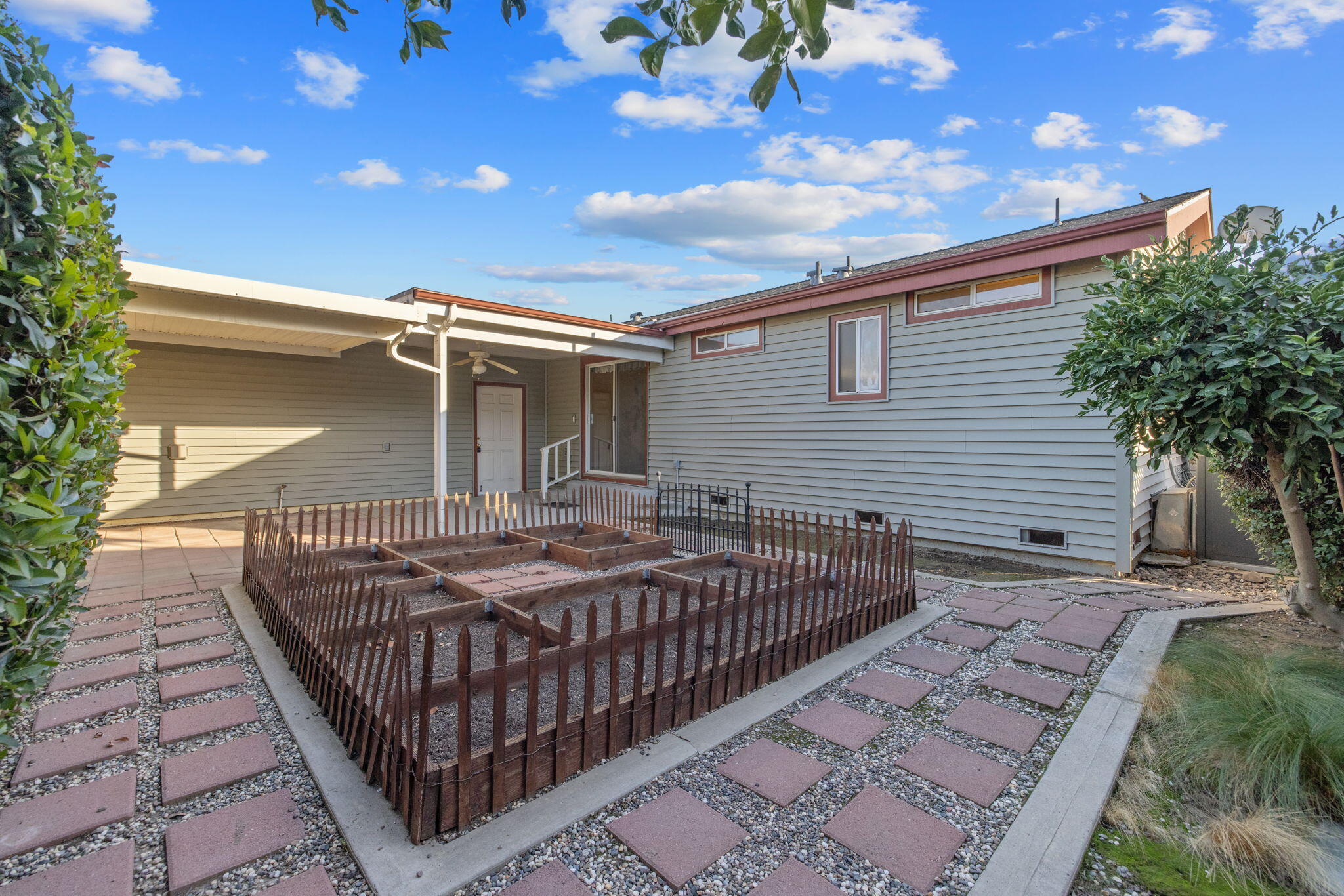 4603 S Verde Vista St, Visalia, CA 93277