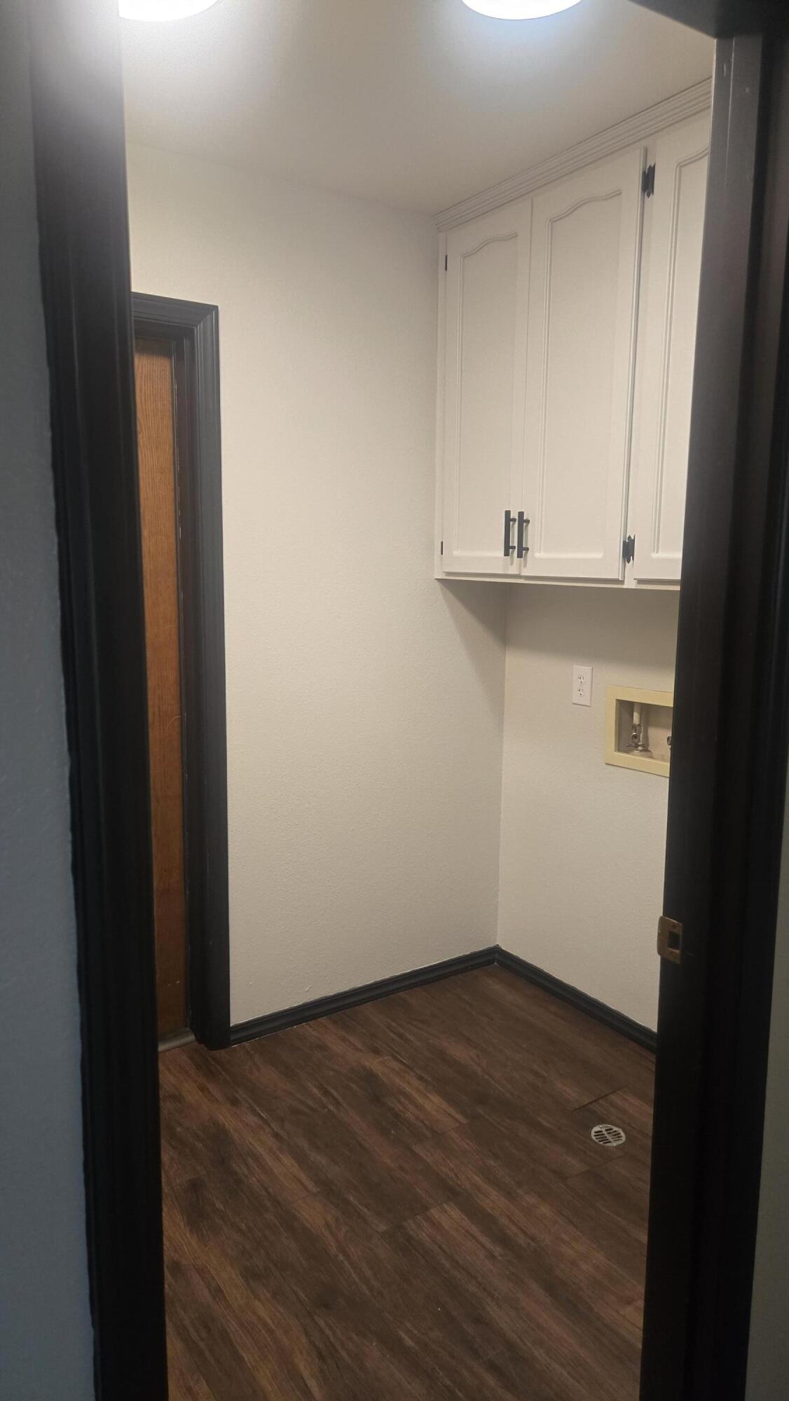 1421 Pamela Cir, Porterville, CA 93257