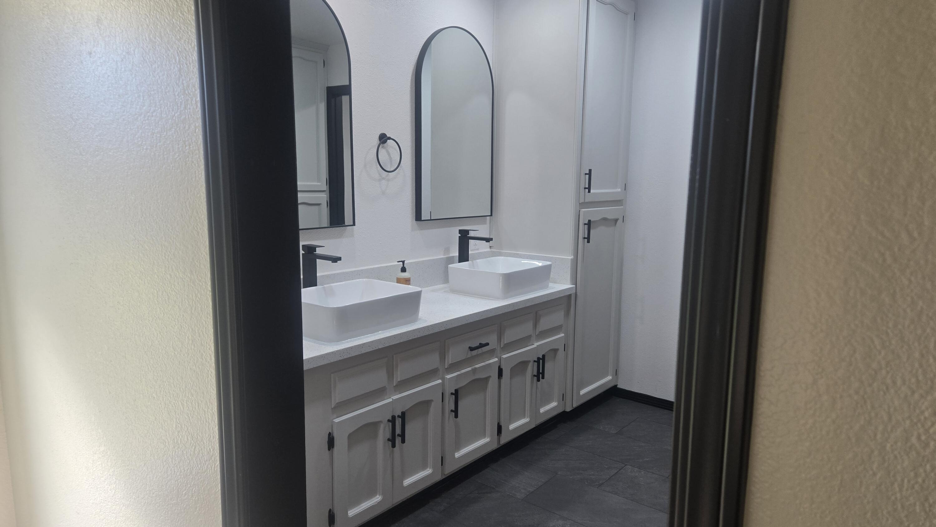 1421 Pamela Cir, Porterville, CA 93257