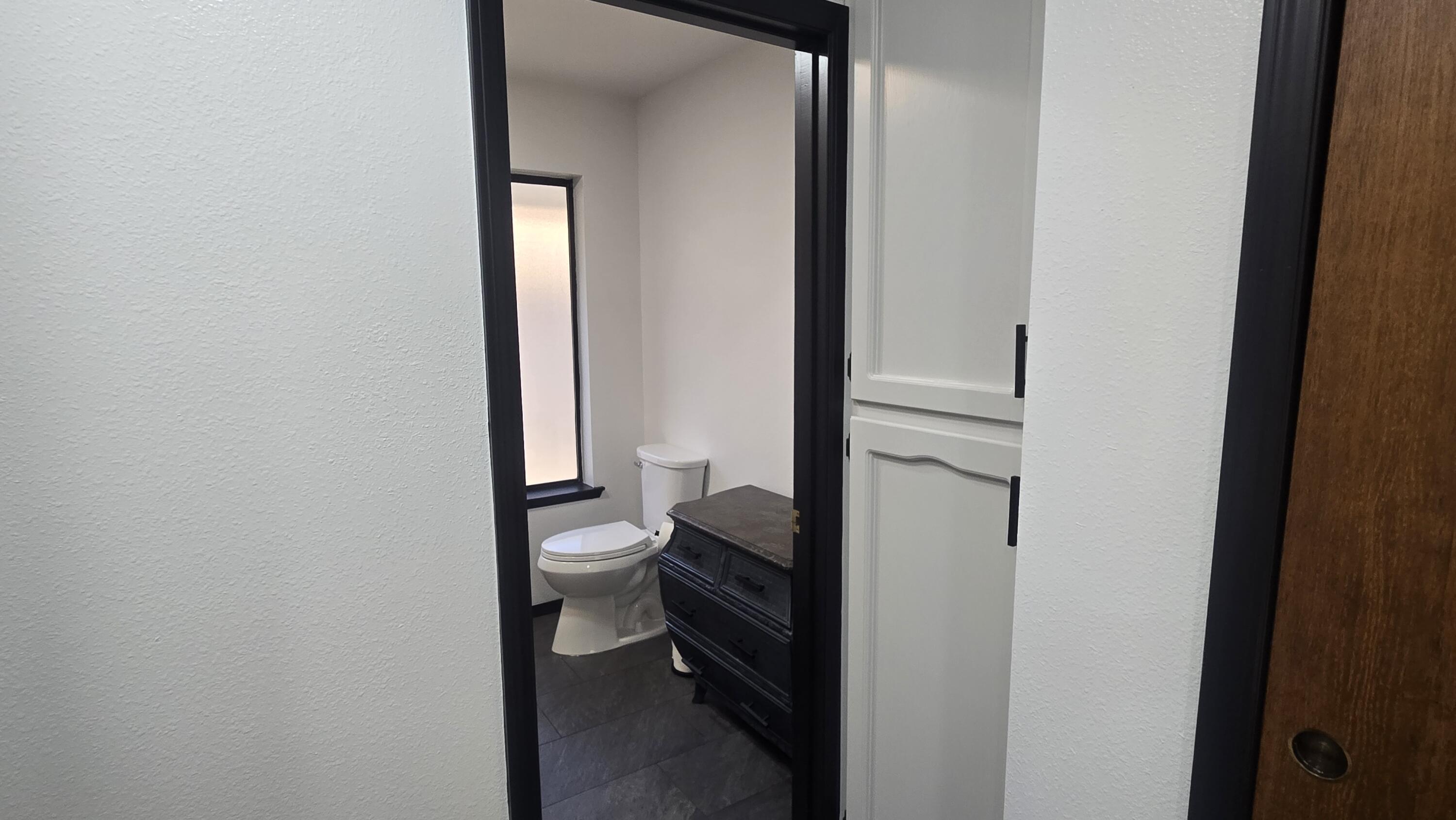 1421 Pamela Cir, Porterville, CA 93257