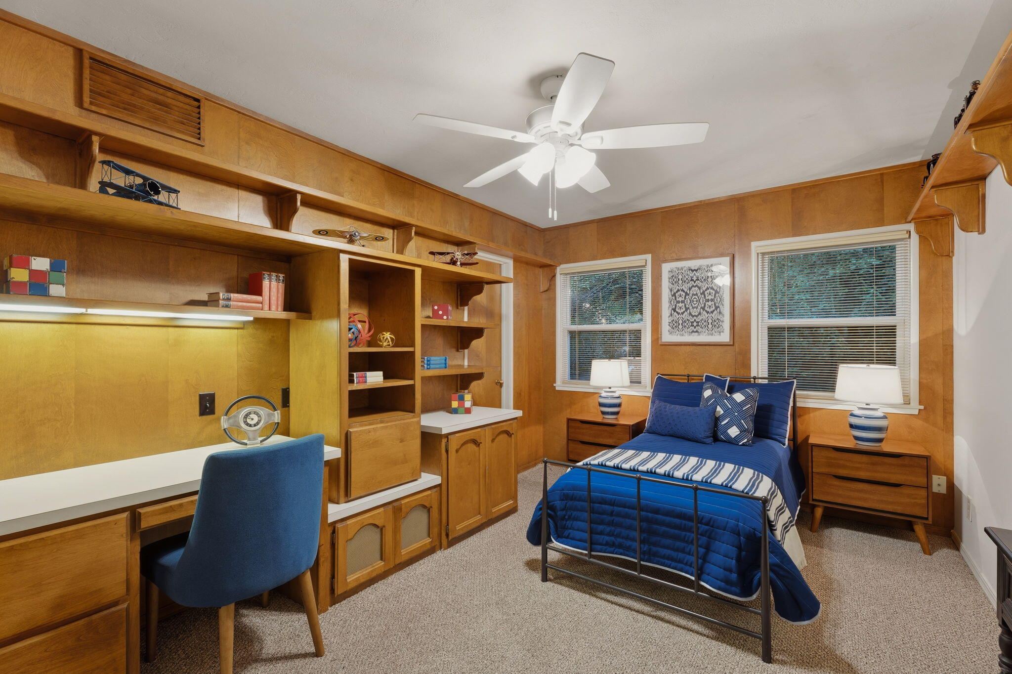 1613 W Meadow Ave, Visalia, CA 93277