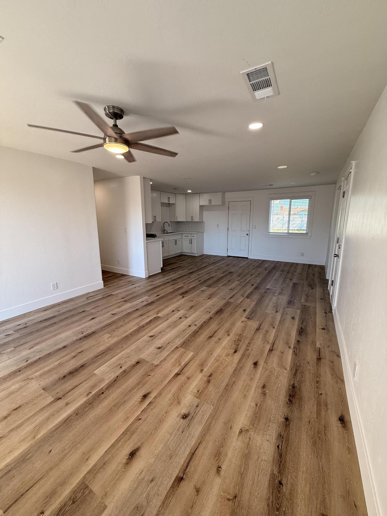 11541 11th Ave, Hanford, CA 93230