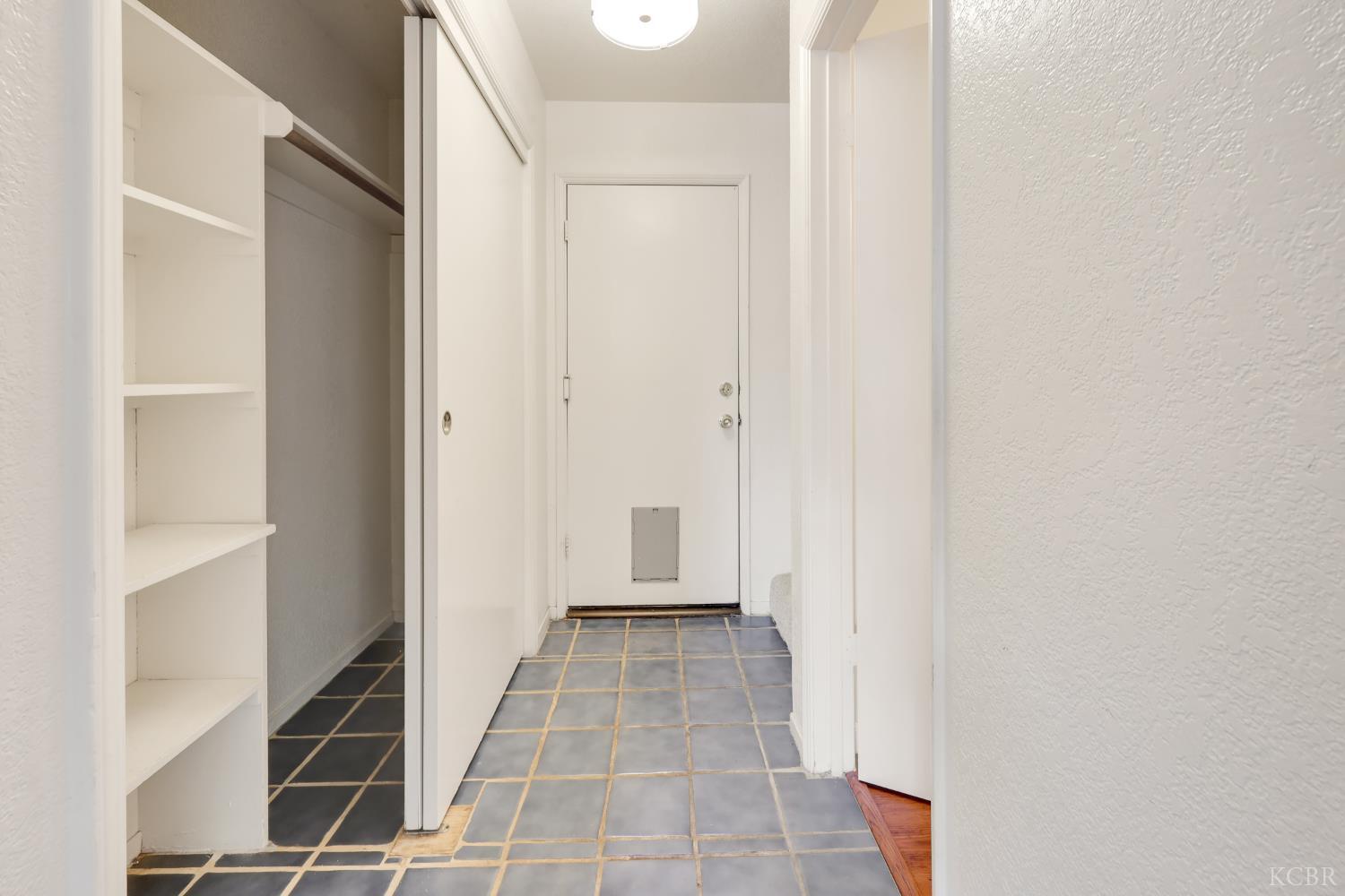 503 E Alluvial Ave, Fresno, CA 93720