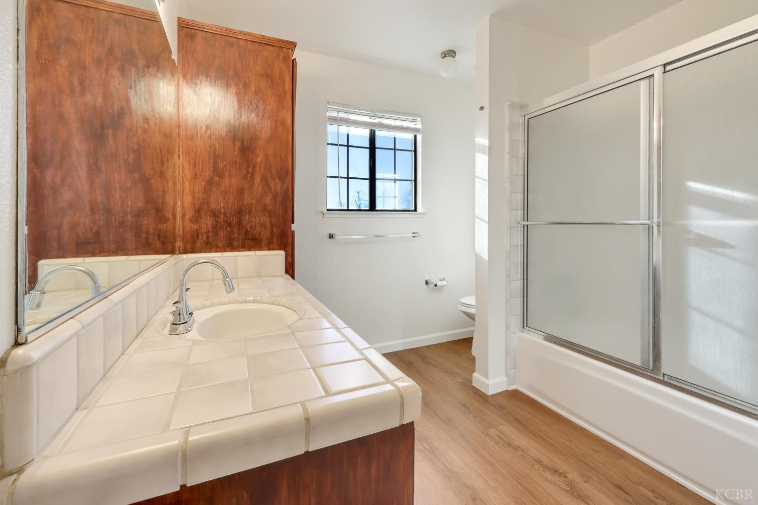 503 E Alluvial Ave, Fresno, CA 93720