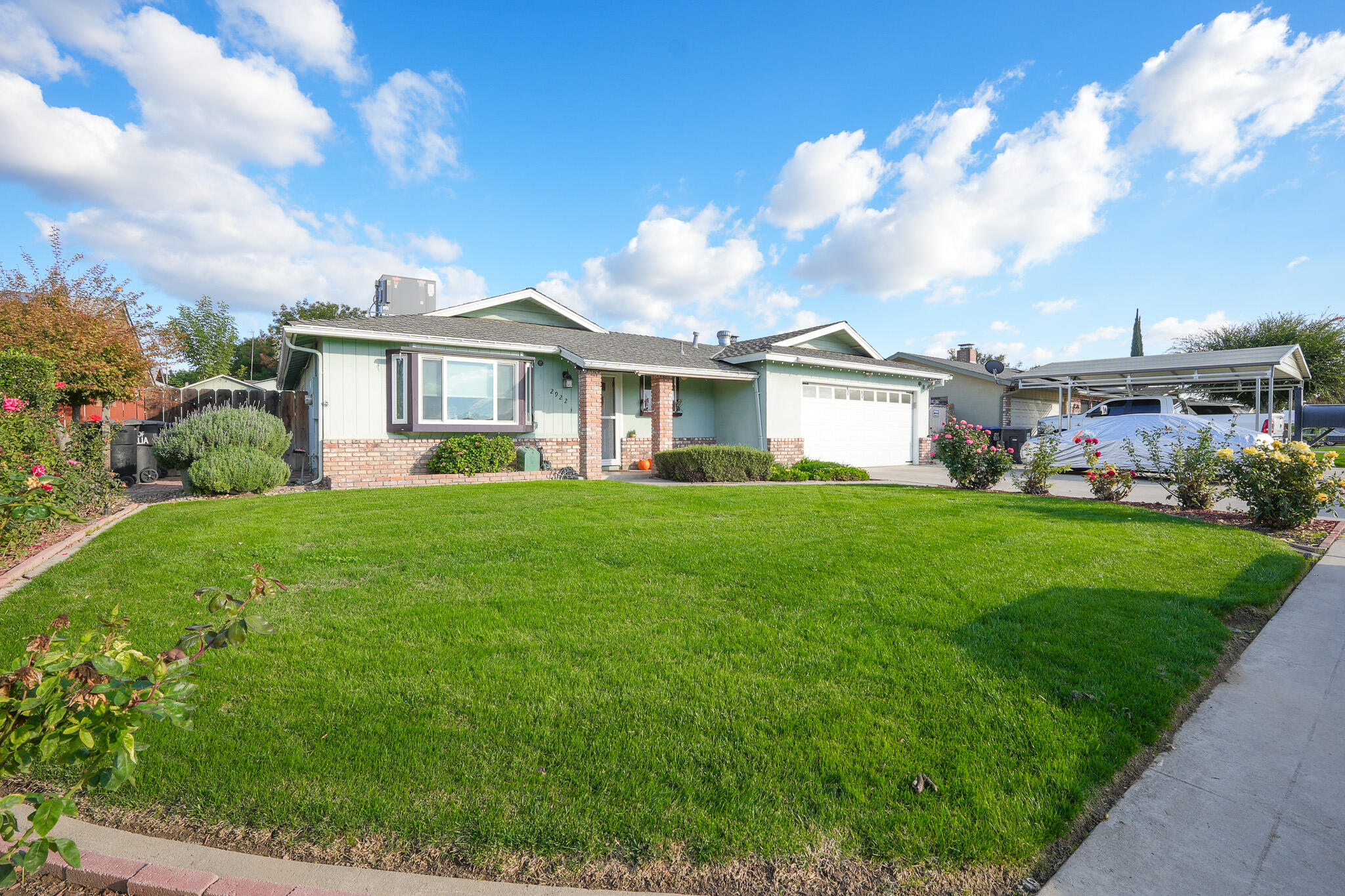 2922 S Linda Vista St, Visalia, CA 93277