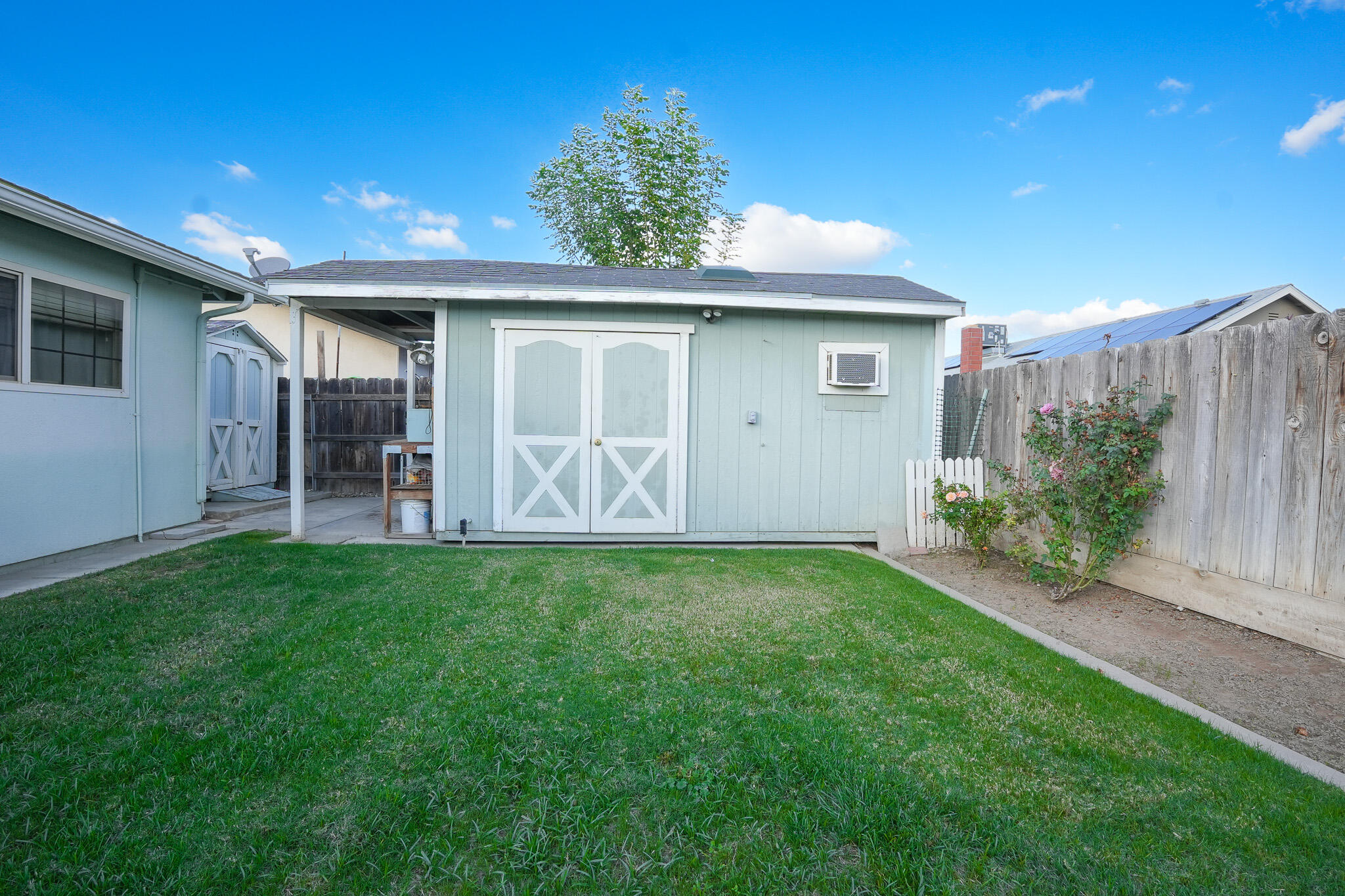 2922 S Linda Vista St, Visalia, CA 93277