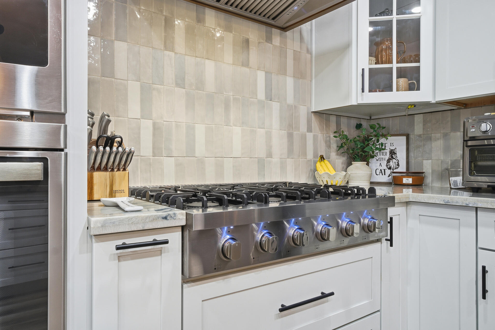 3511 S Oakhurst Ct, Visalia, CA 93292