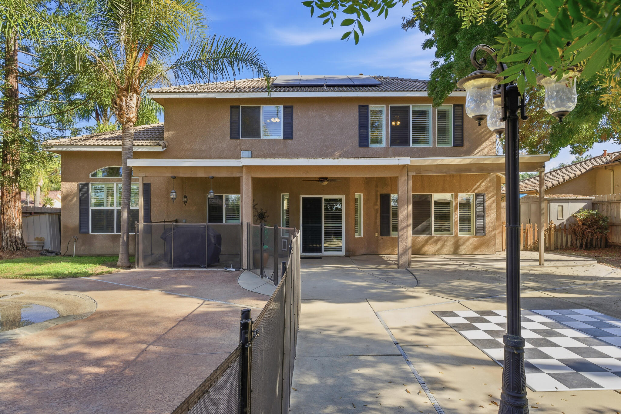 3511 S Oakhurst Ct, Visalia, CA 93292