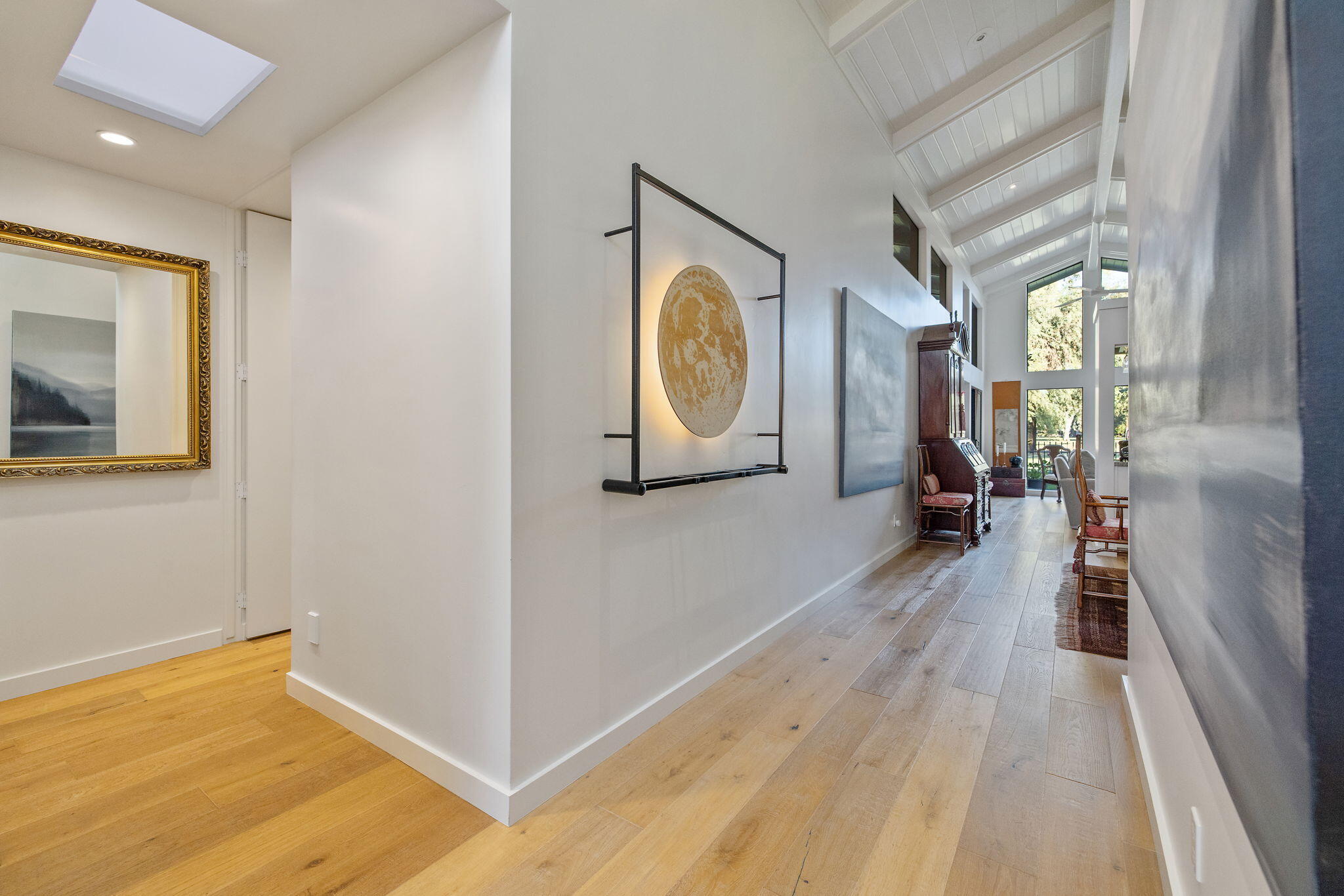 716 N Silvervale Dr, Visalia, CA 93291