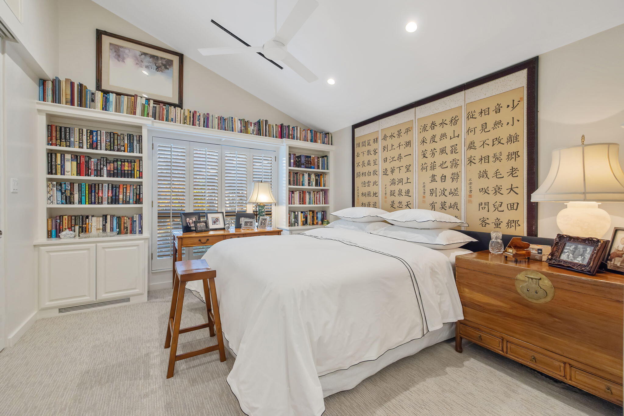 716 N Silvervale Dr, Visalia, CA 93291