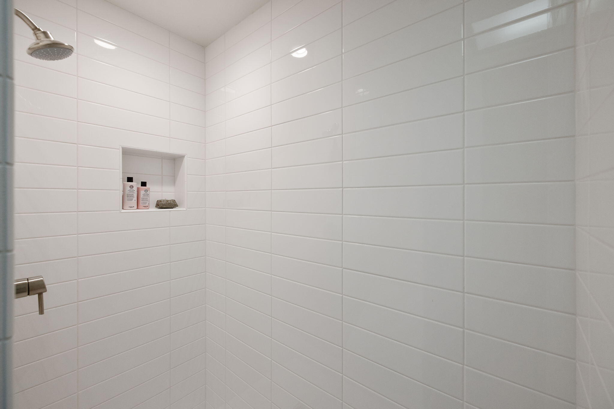 716 N Silvervale Dr, Visalia, CA 93291