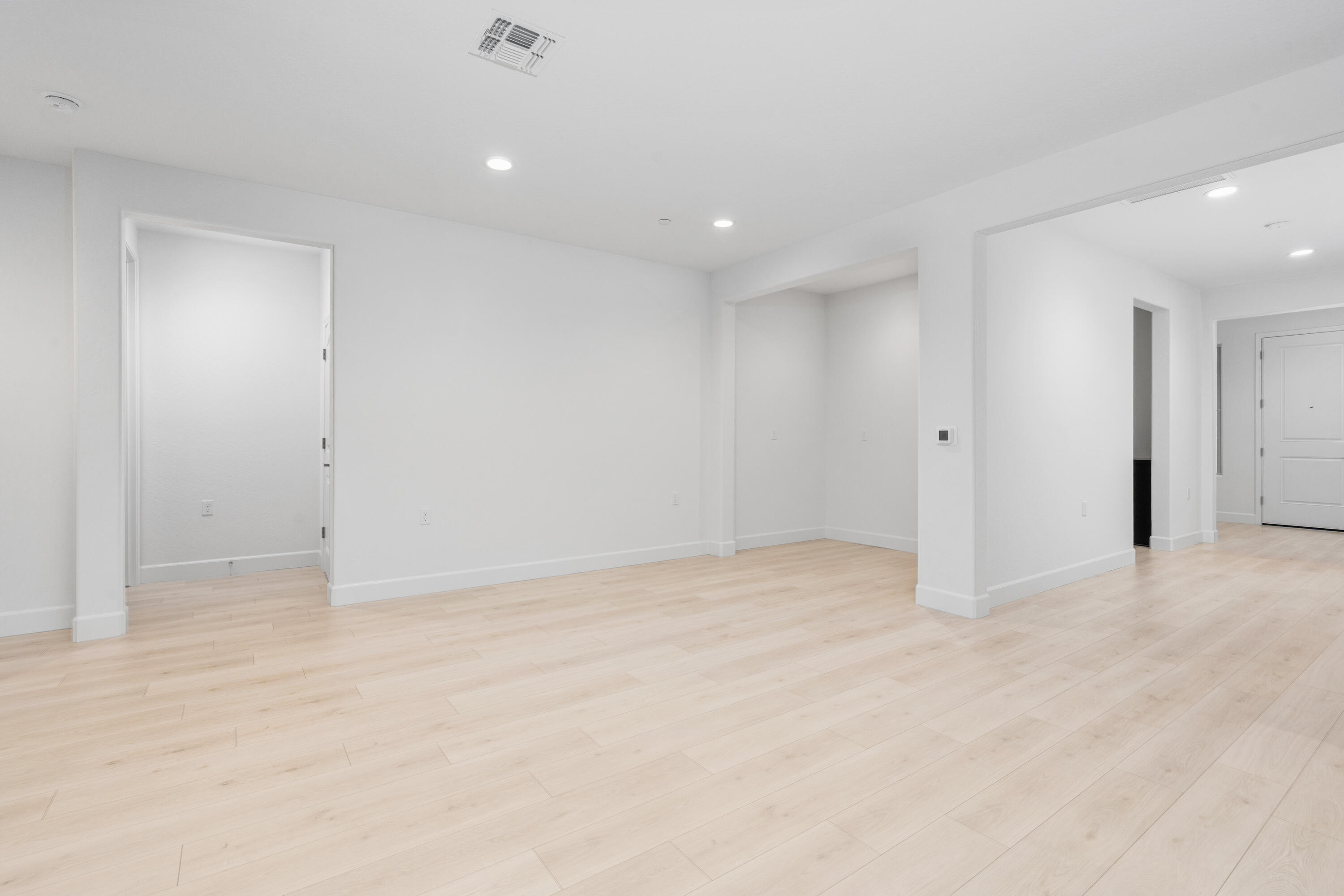 2936 Crystal Downs Ave, Tulare, CA 93274