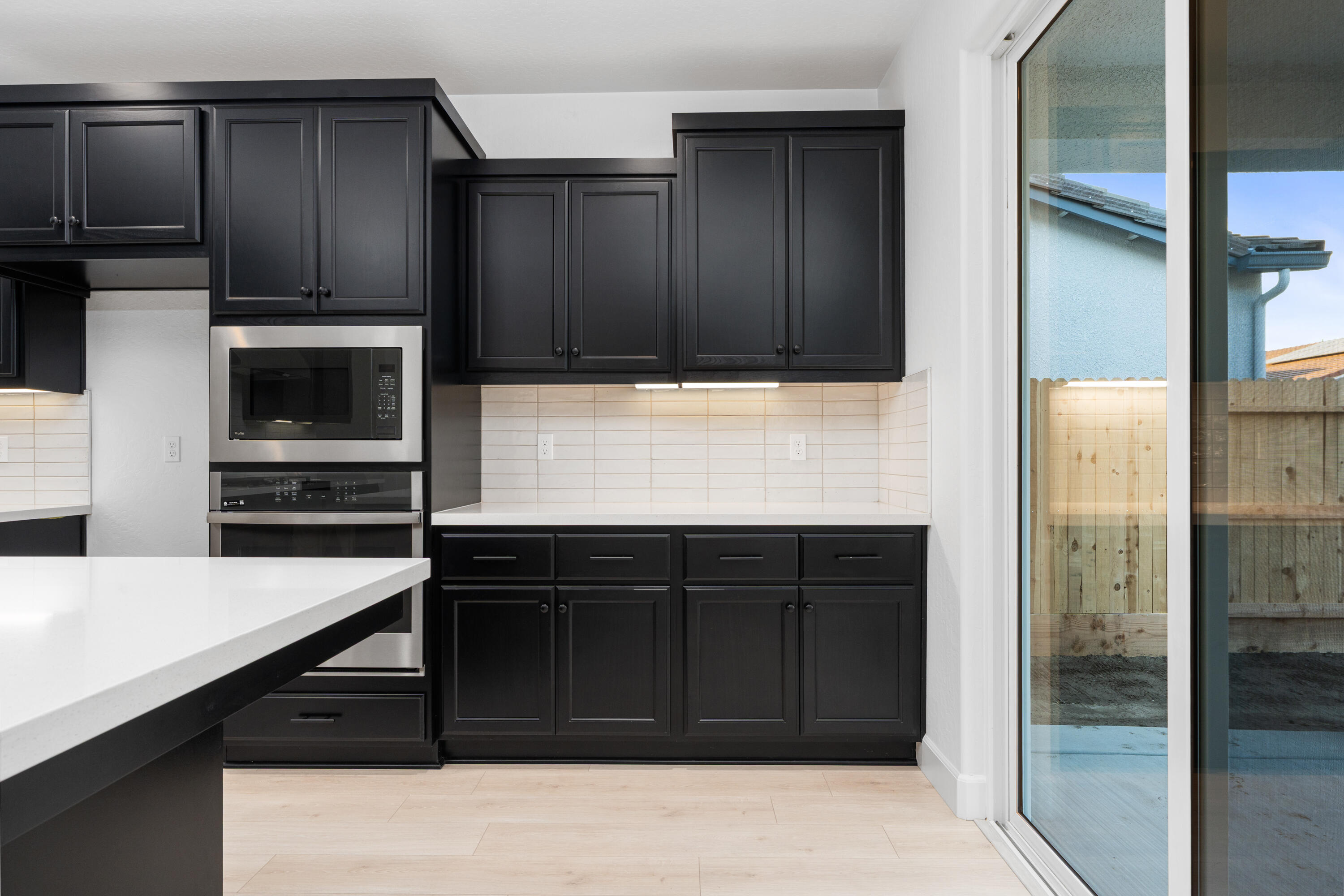 2936 Crystal Downs Ave, Tulare, CA 93274