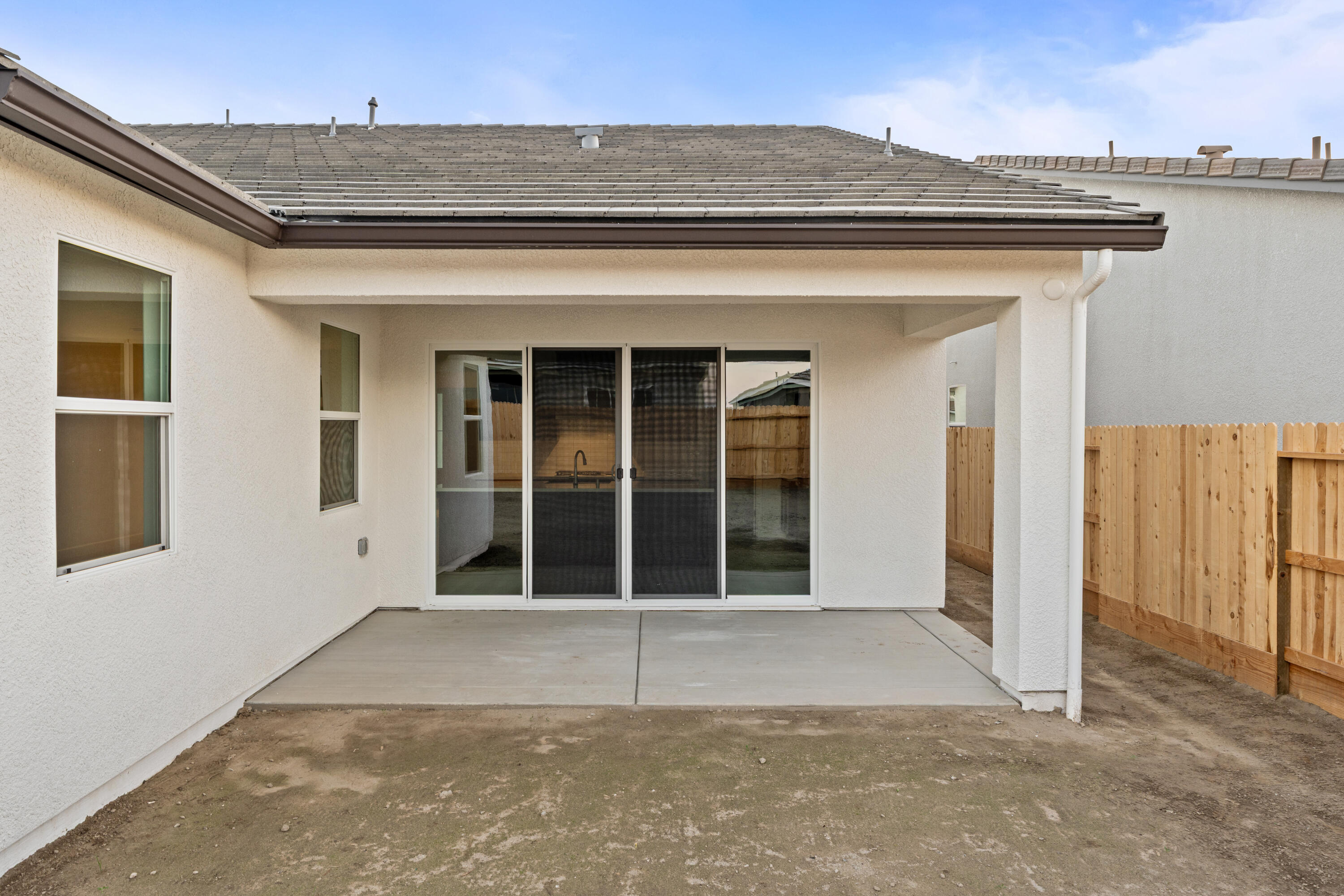 2936 Crystal Downs Ave, Tulare, CA 93274