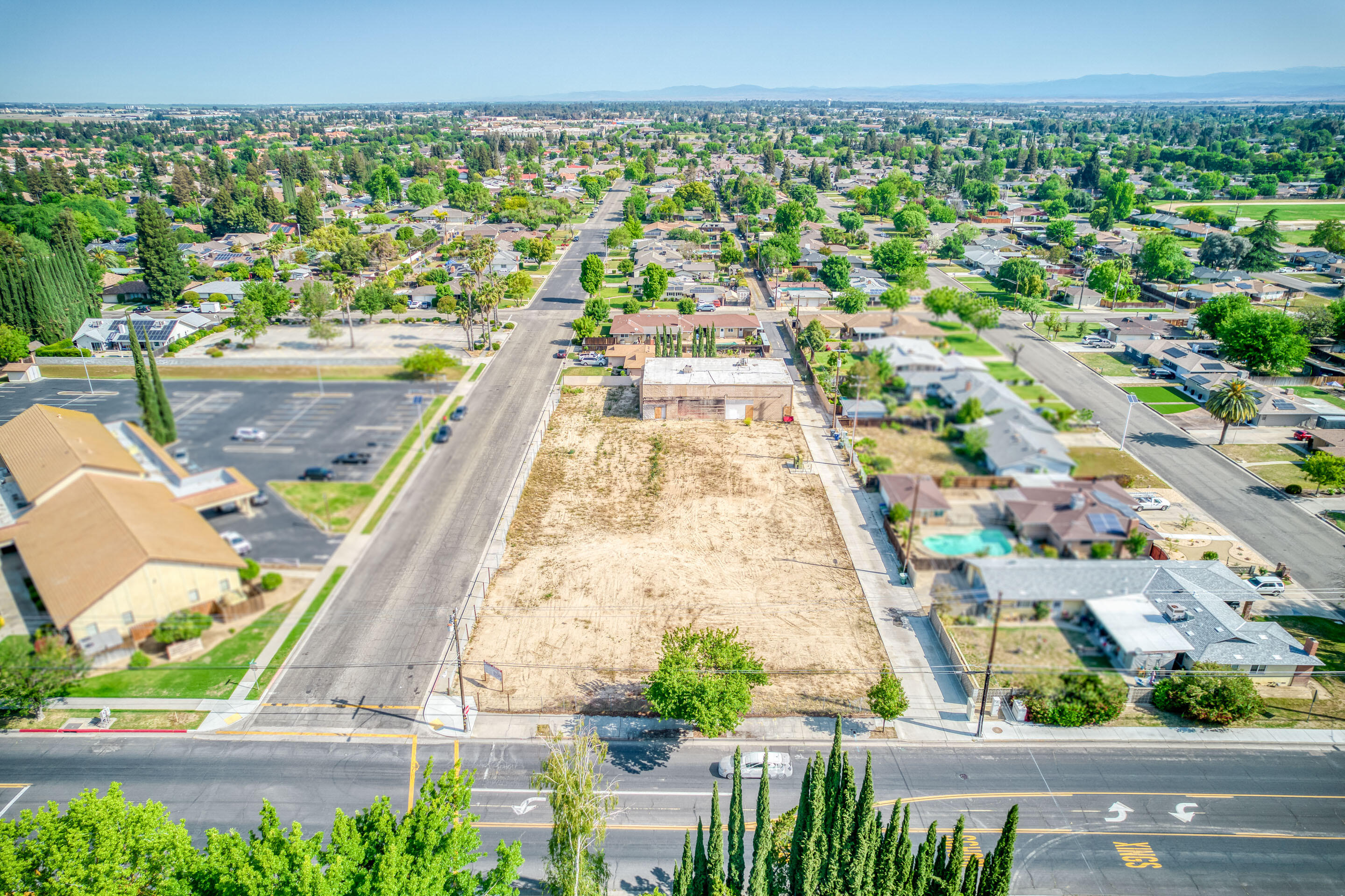 1803 Sunset Ave, Madera, CA 93637