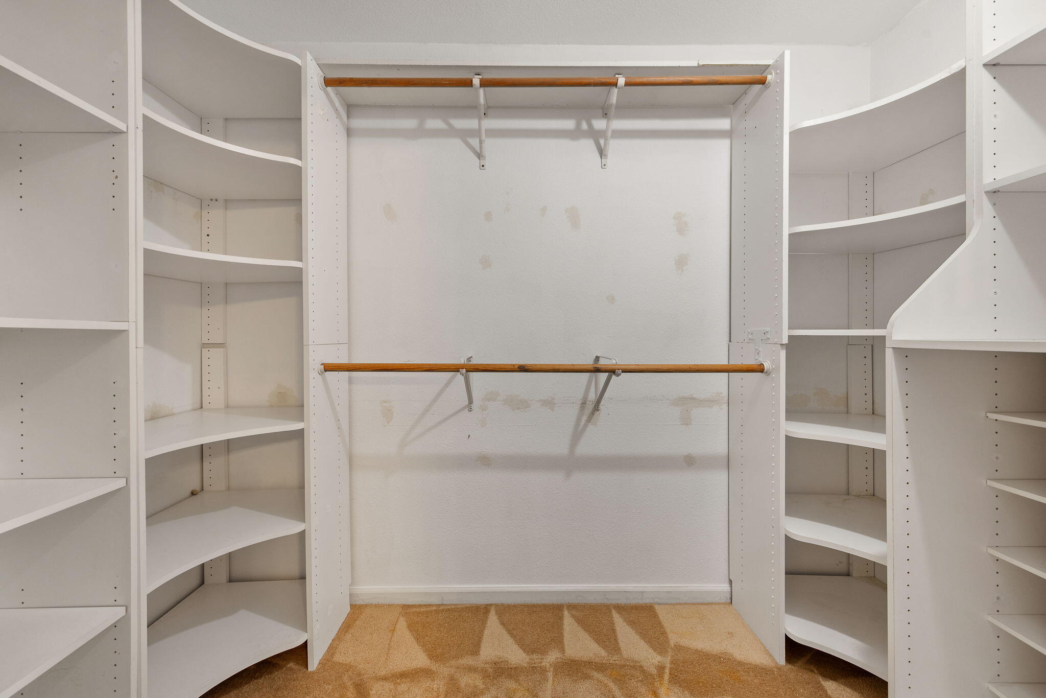 1482 Betty St, Exeter, CA 93221