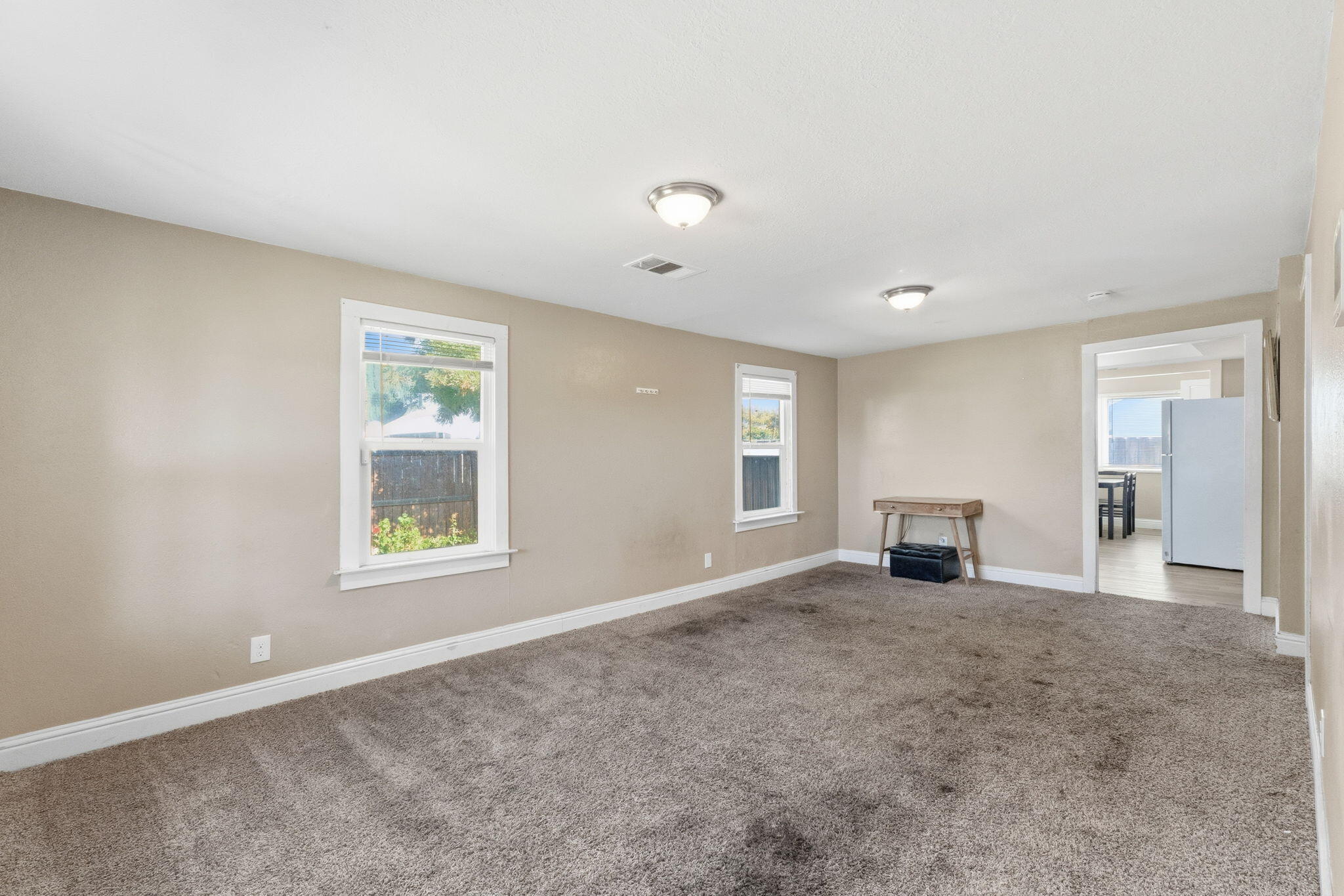 321 N Orange Ave, Exeter, CA 93221