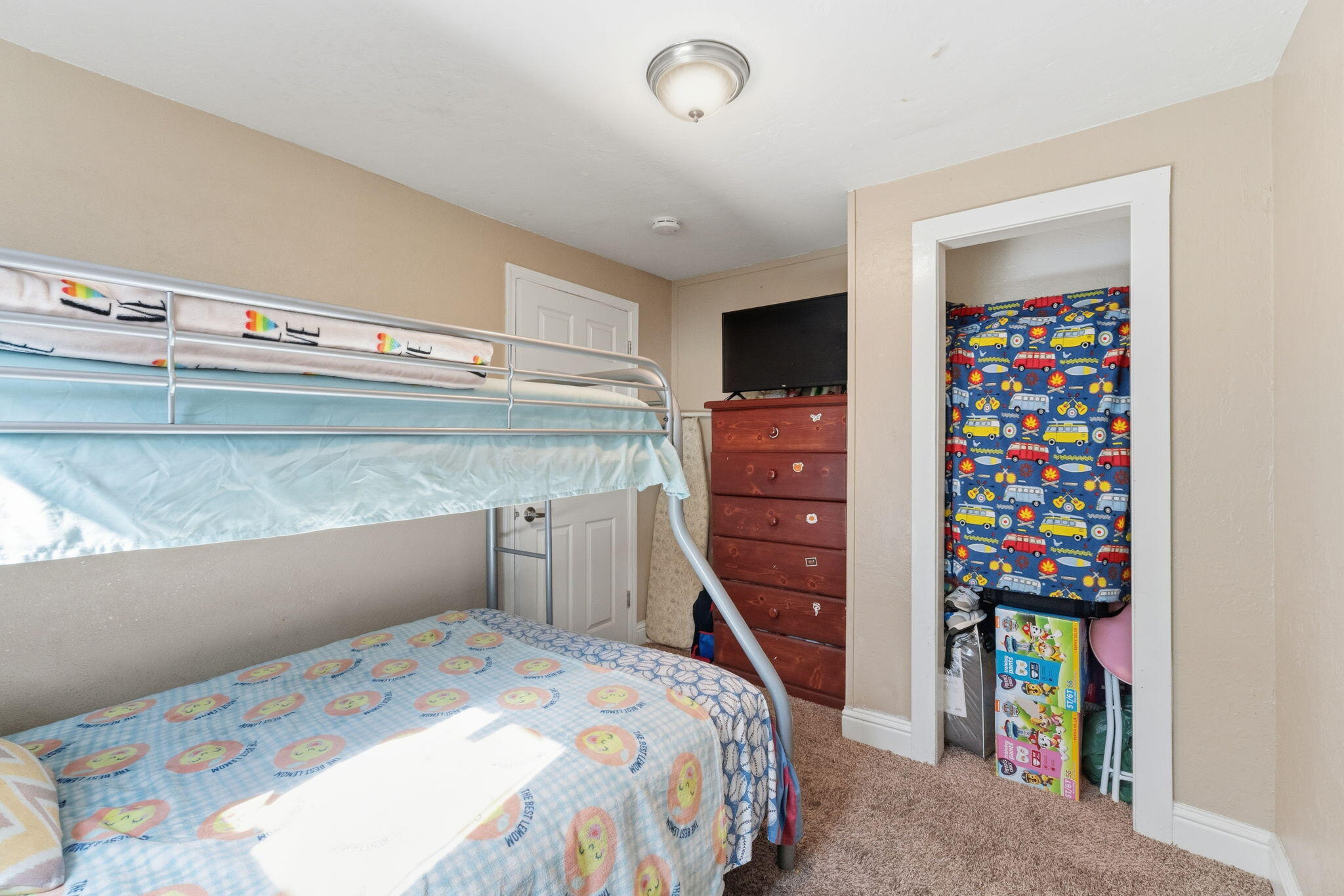 321 N Orange Ave, Exeter, CA 93221