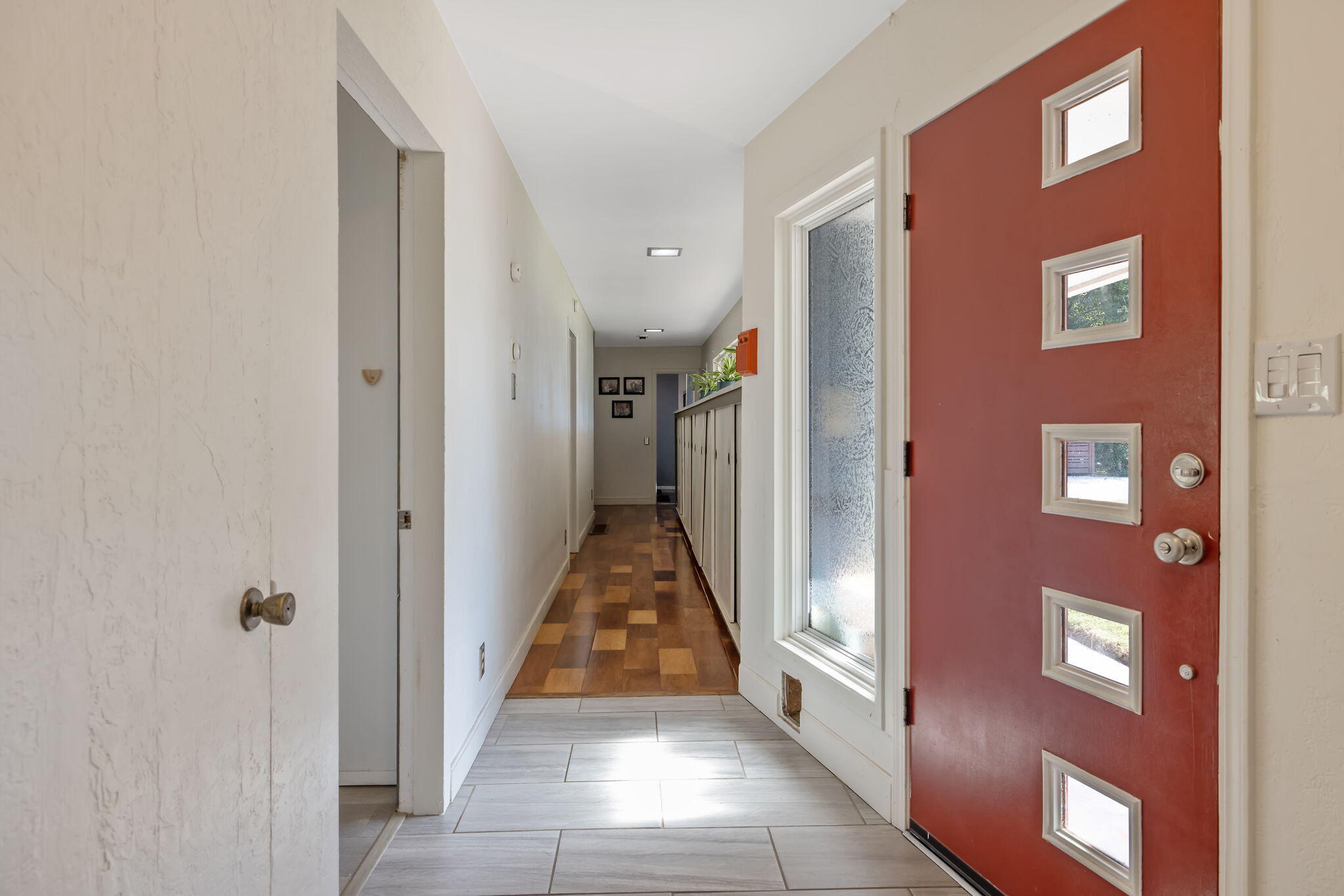 1420 W Meadow Ave, Visalia, CA 93277